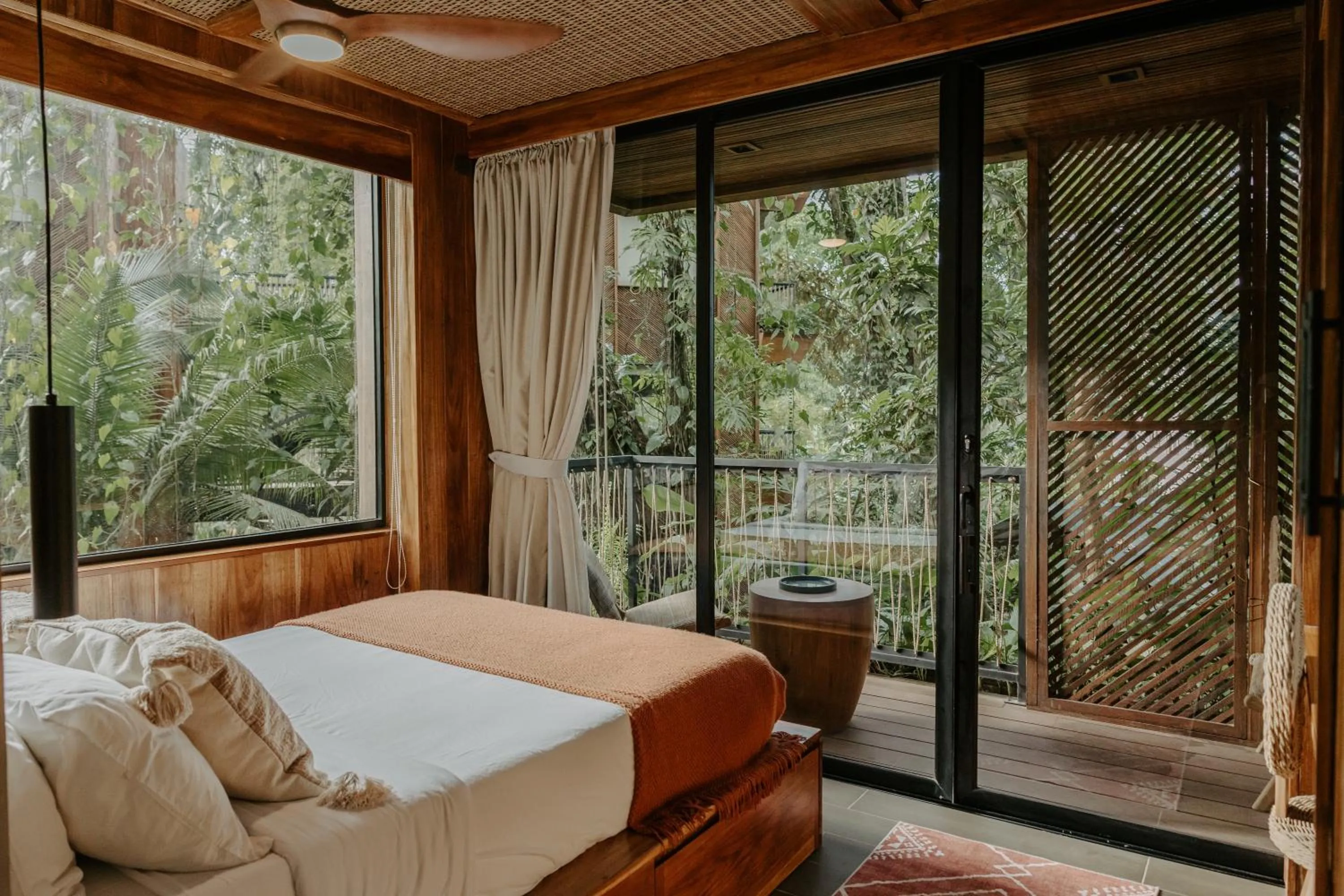 Bed in Palmar Beach Lodge