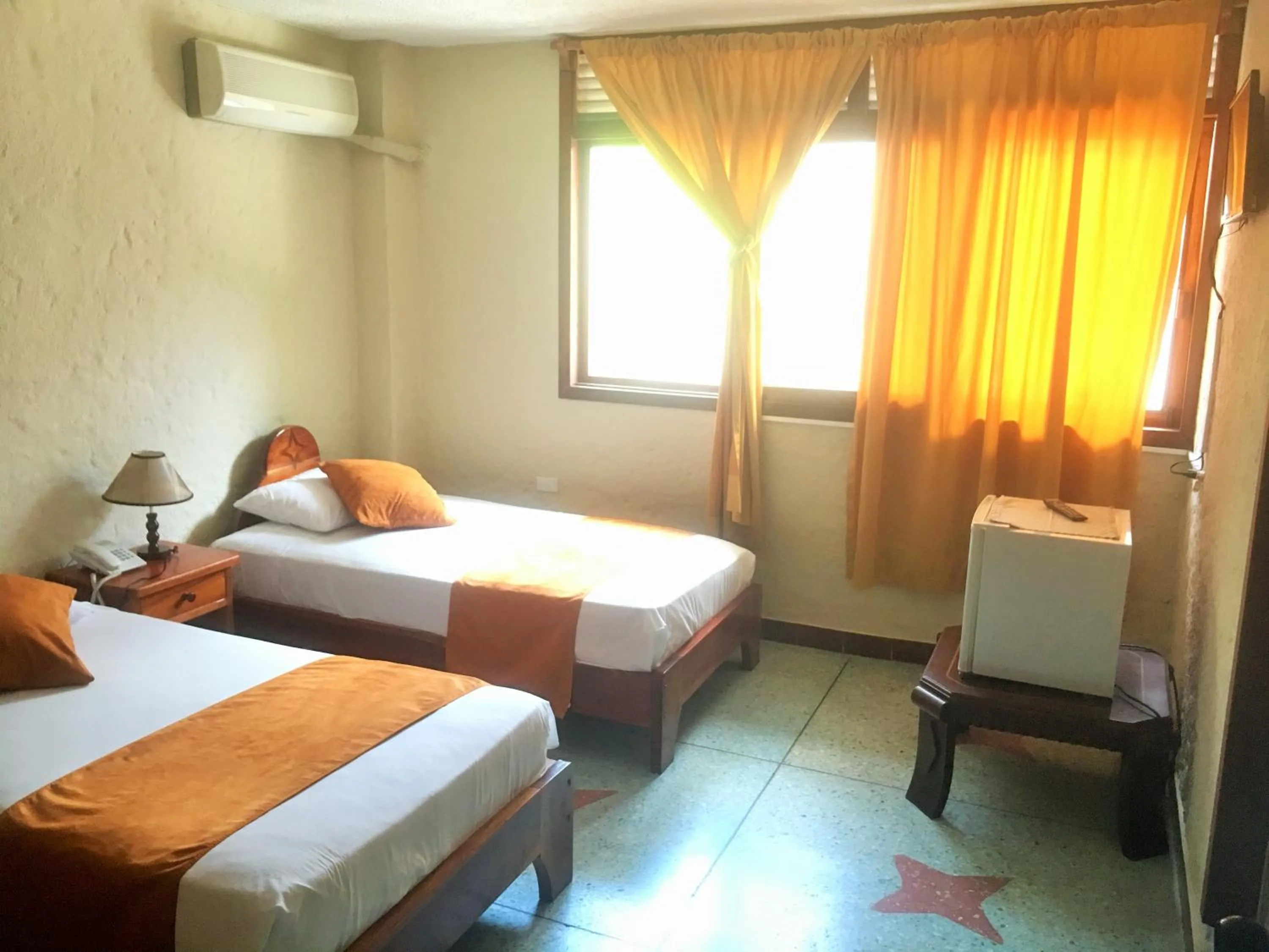 Double Room - single occupancy in Hostal Estrella de Mar