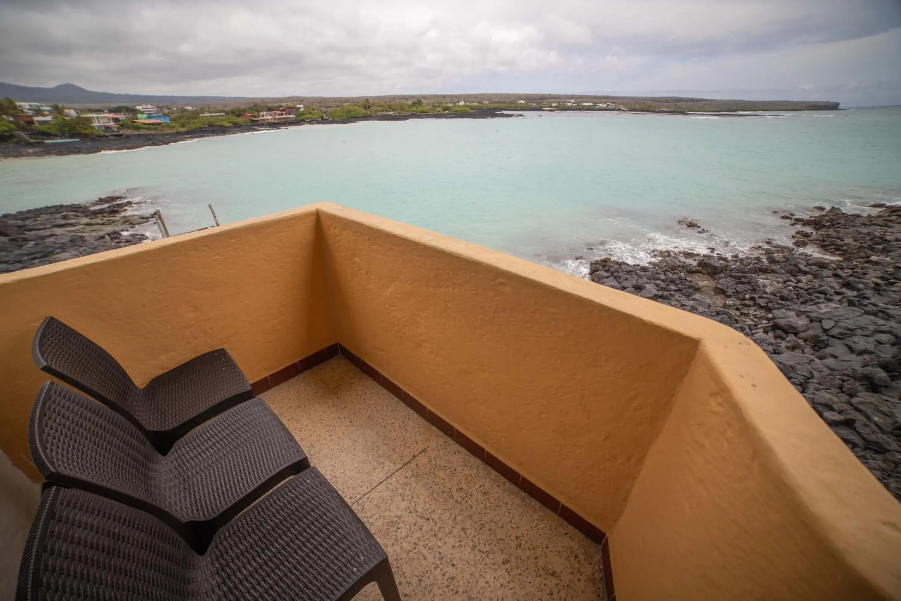Two-Bedroom Suite with Sea View in Hostal Estrella de Mar Two-Bedroom Suite with Sea View in Hostal Estrella de Mar