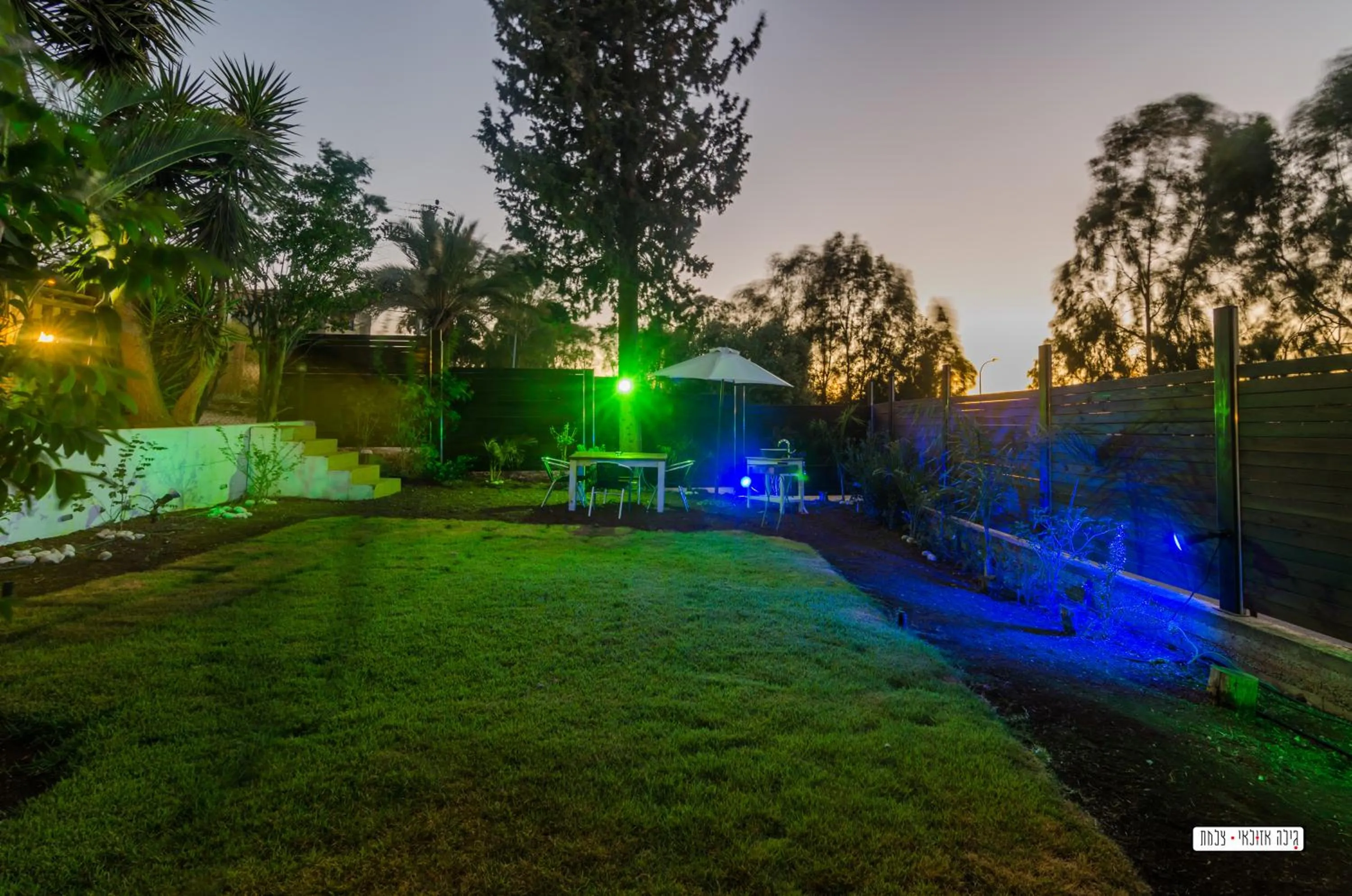 Garden in Beautiful Lake View Wooden House