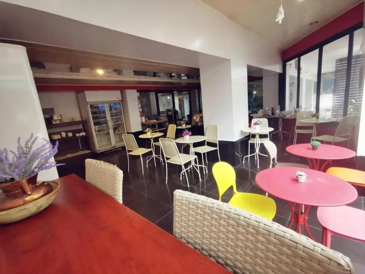 Lobby or reception in Chilli Salza Patong Lobby or reception in Chilli Salza Patong