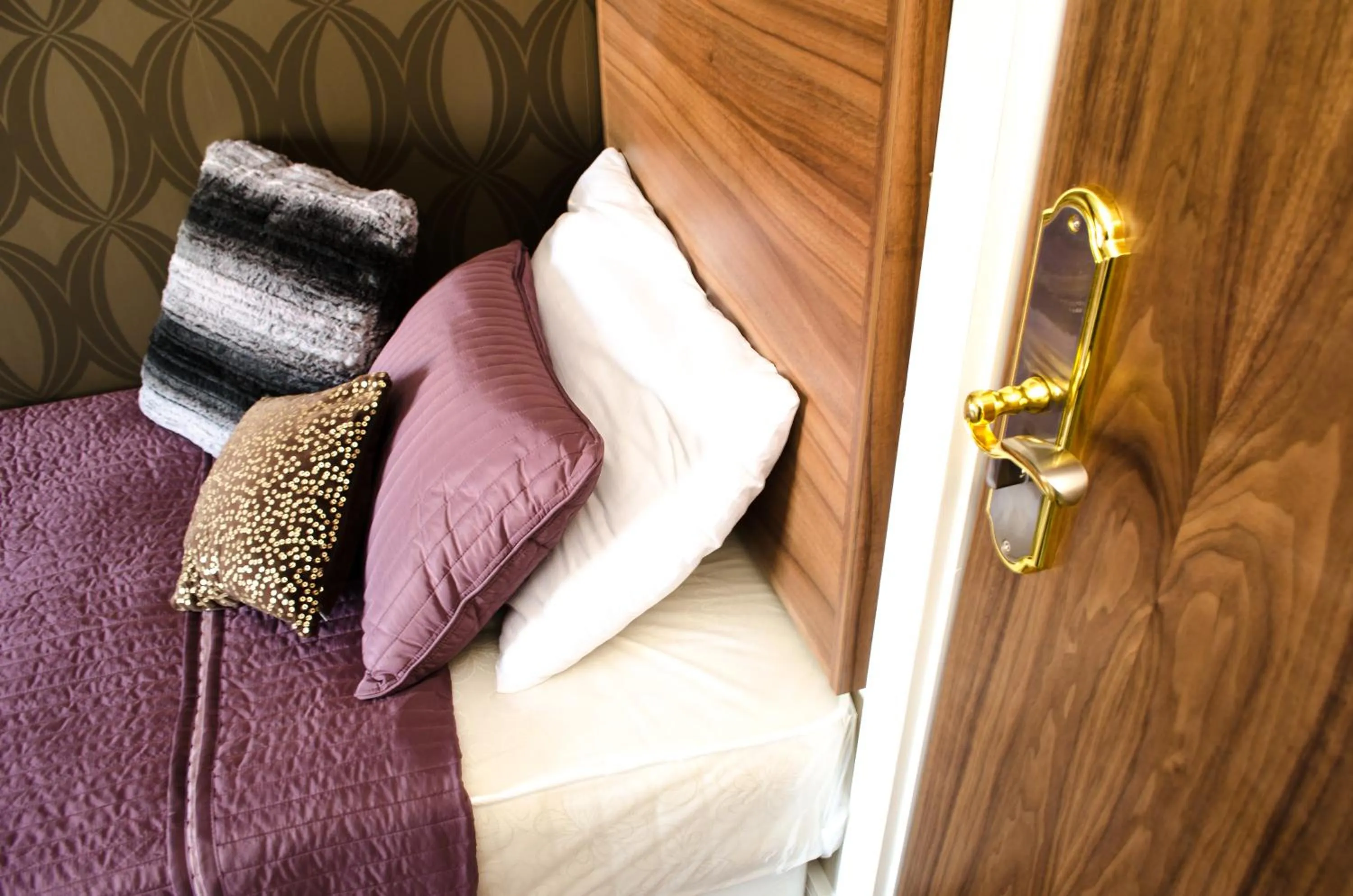 Bedroom, Bed in Trivelles Liverpool