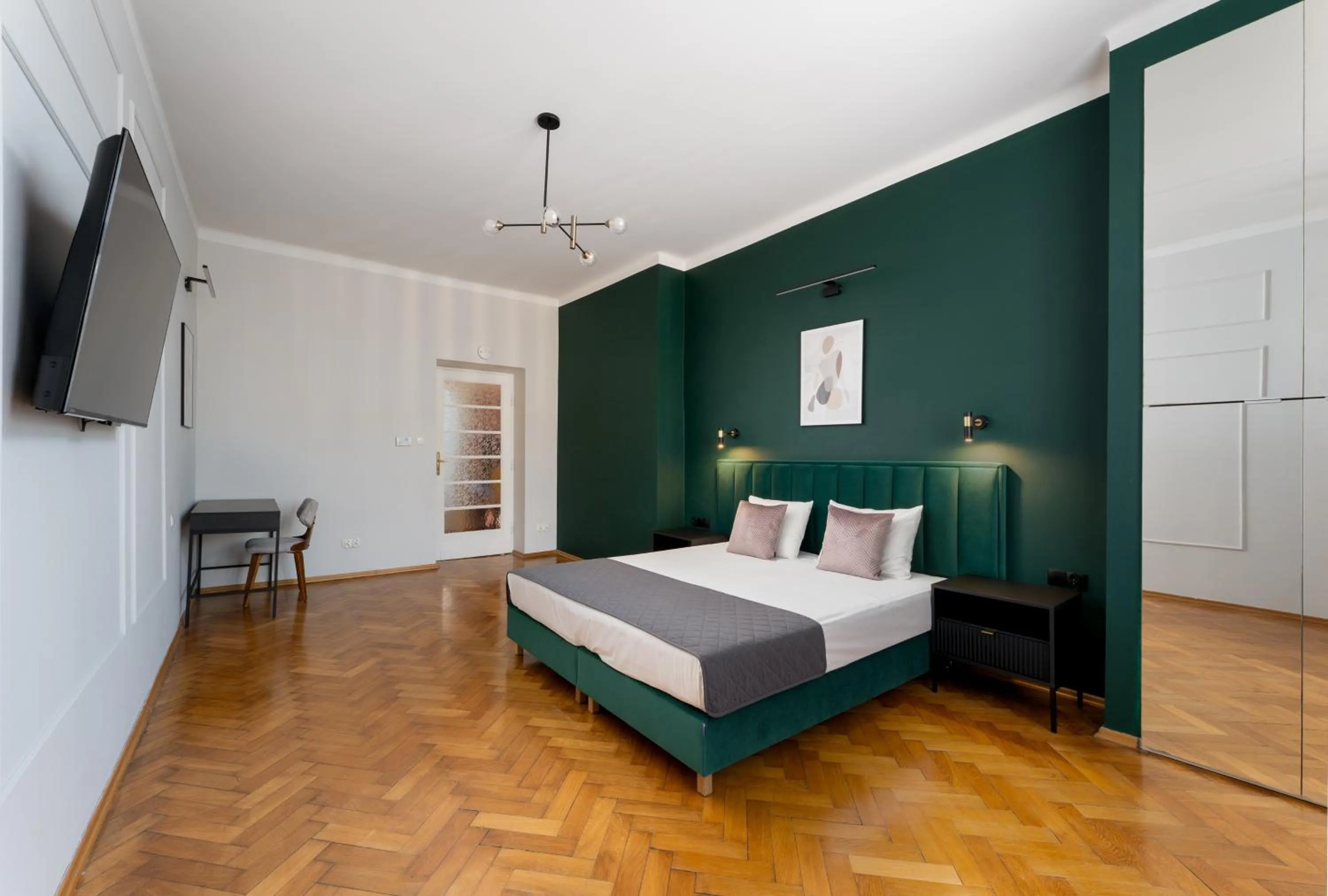 Bed in Wawel Apartments - Old Town