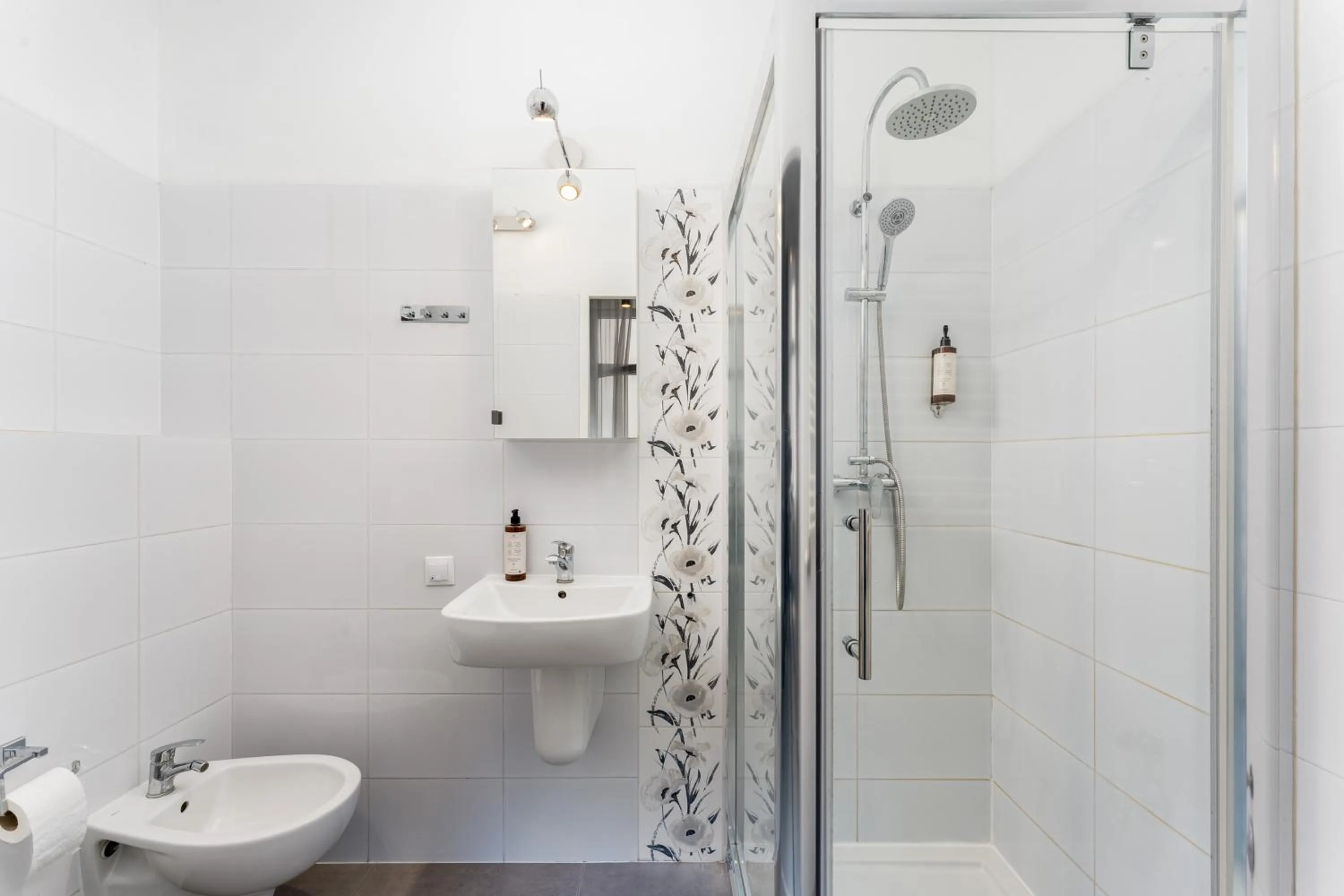 Shower in Wawel Apartments - Old Town