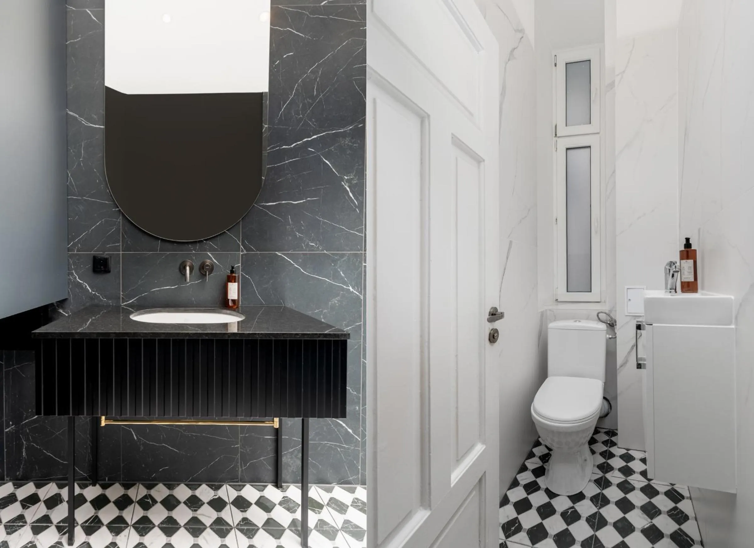 Toilet in Wawel Apartments - Old Town