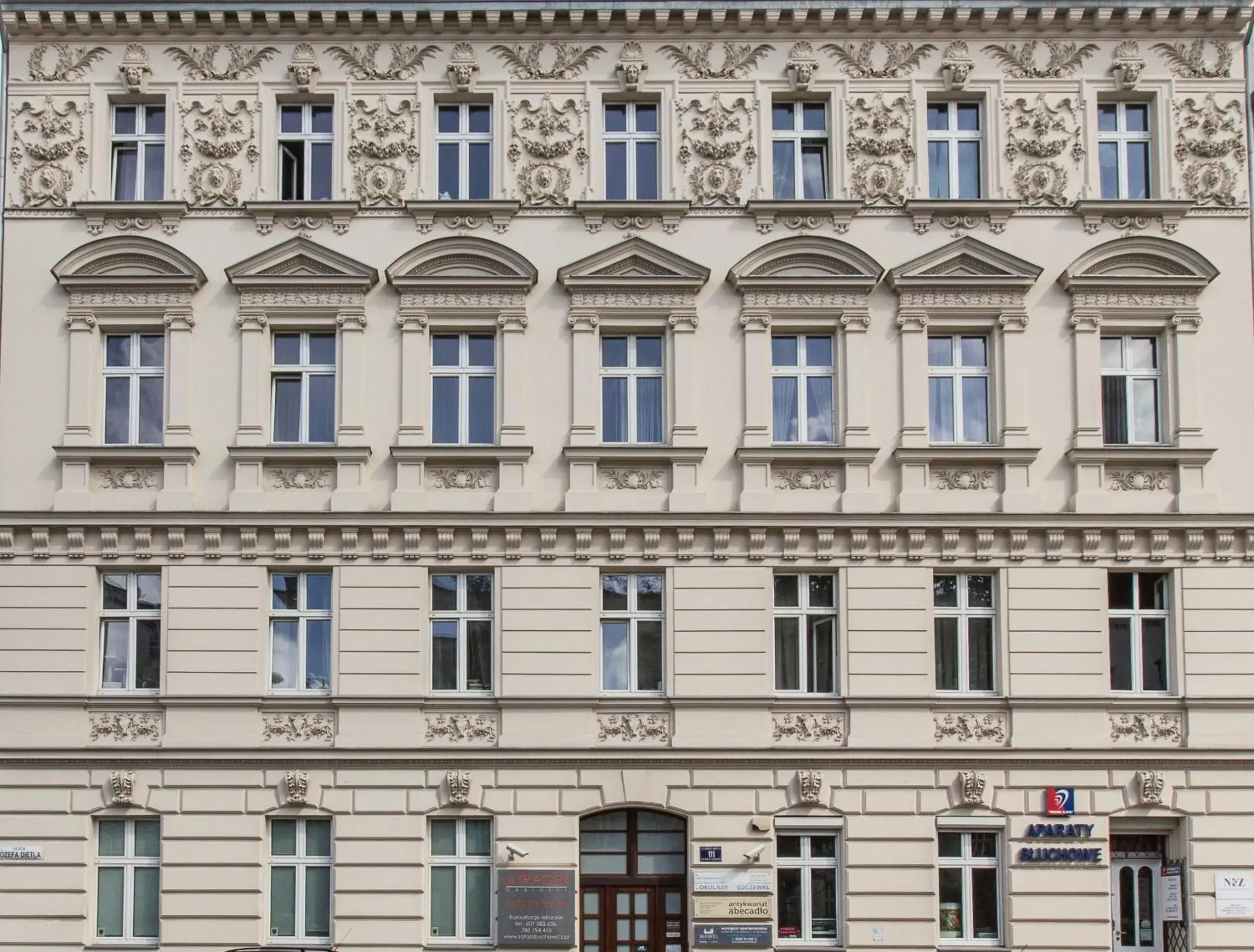 Superior One-Bedroom Apartment in Wawel Apartments - Old Town Superior One-Bedroom Apartment in Wawel Apartments - Old Town