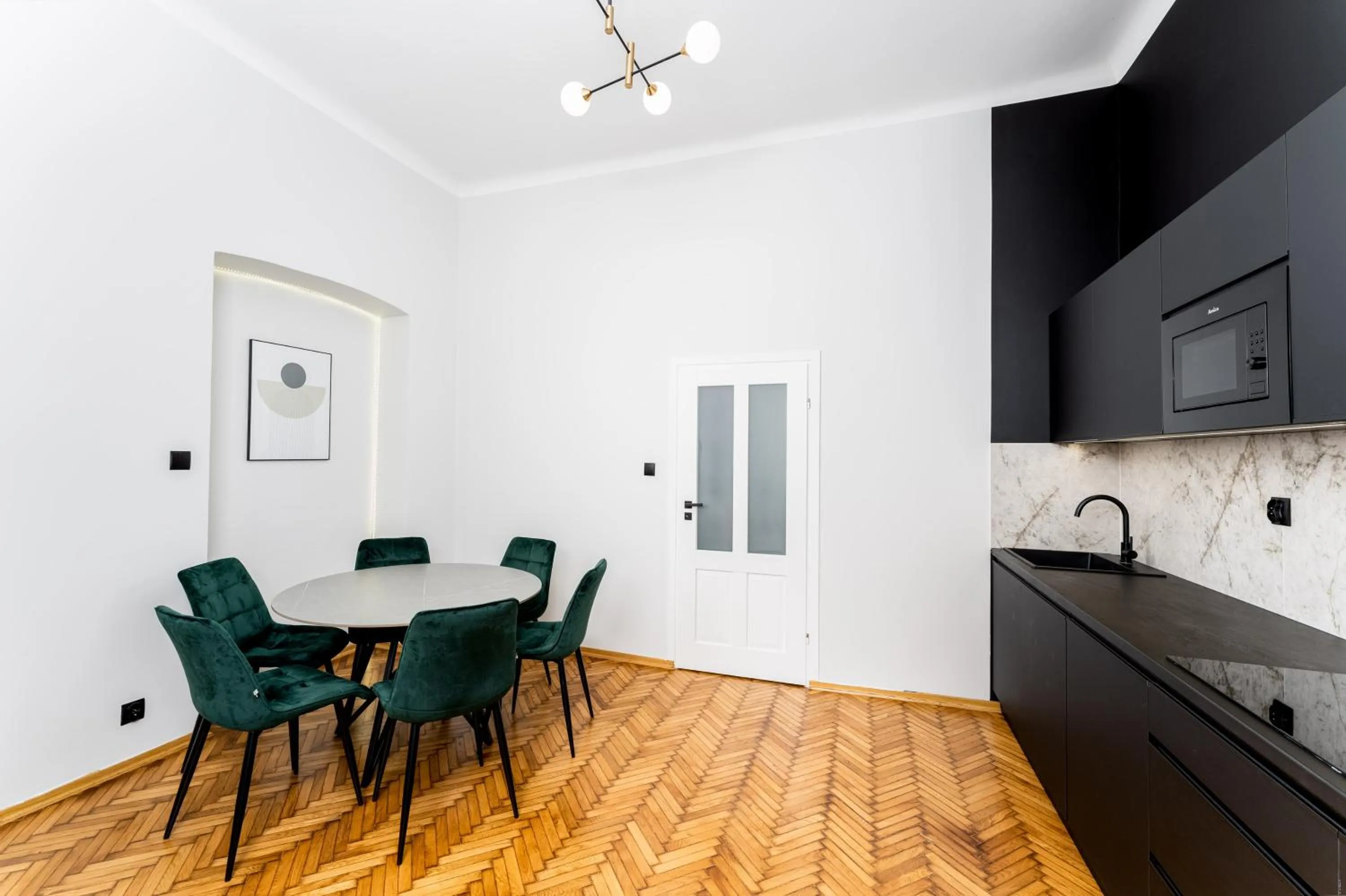 Kitchen or kitchenette in Wawel Apartments - Old Town