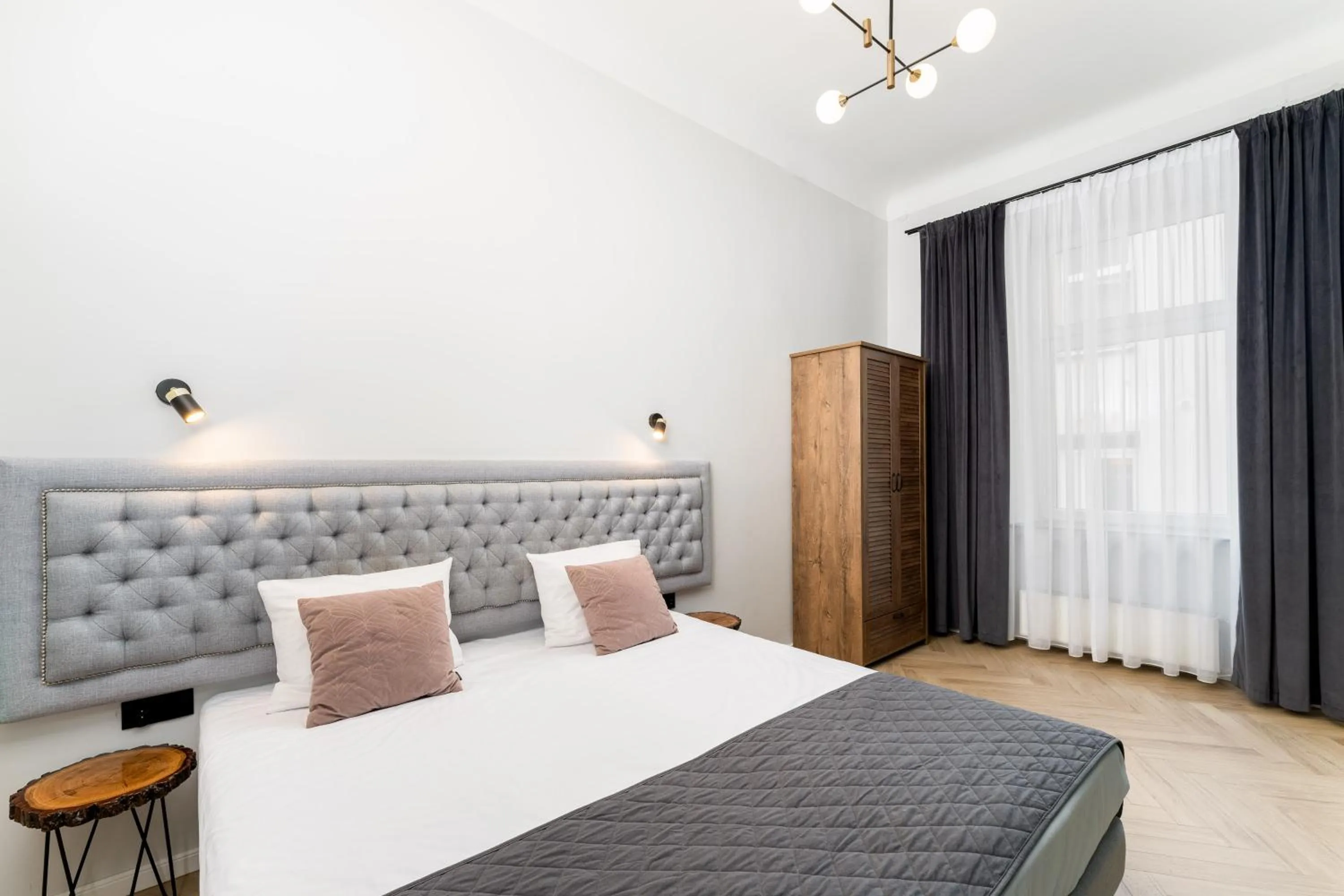Bed in Wawel Apartments - Old Town