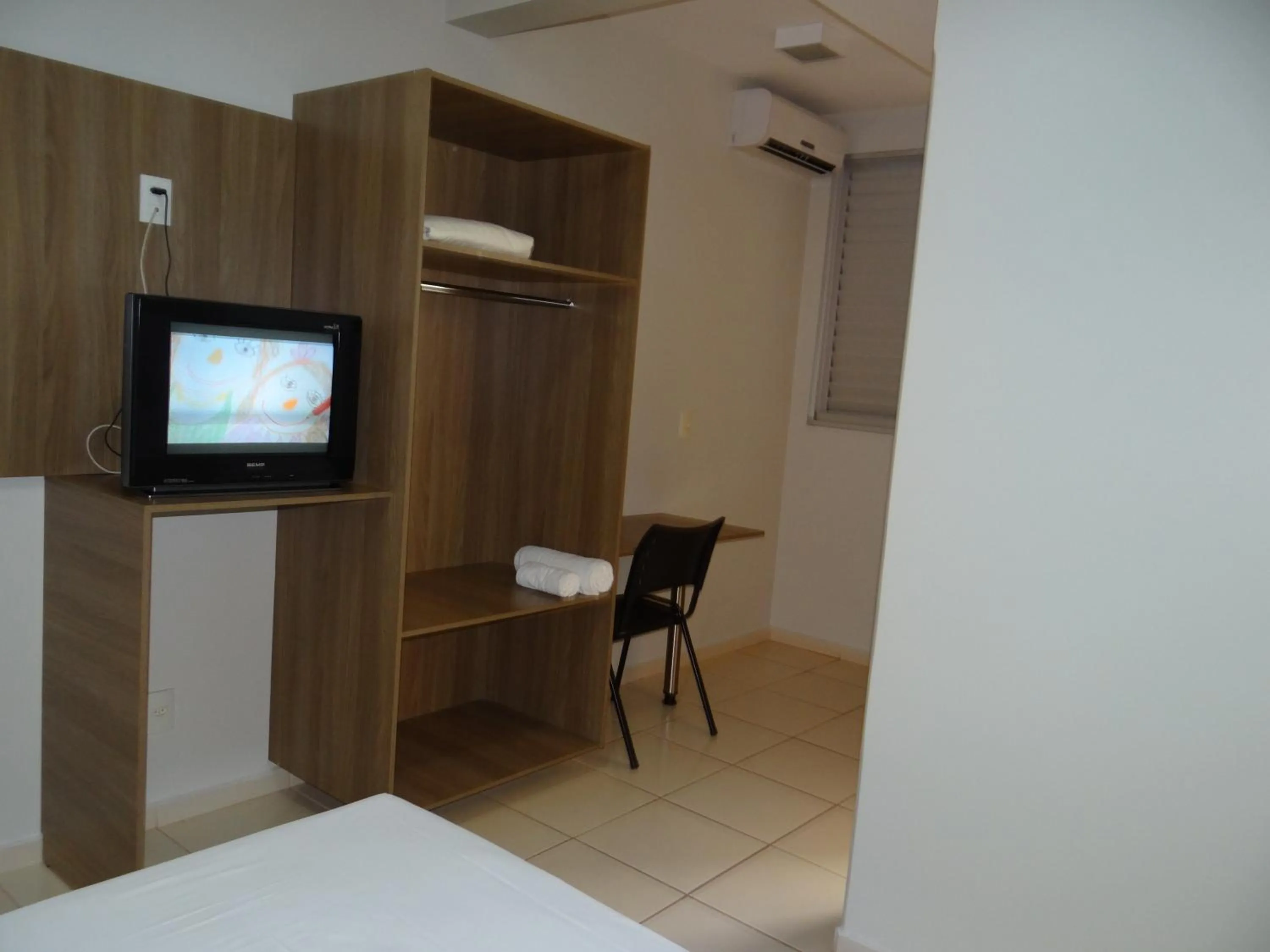 Photo of the whole room, Bed in Rota Hotéis