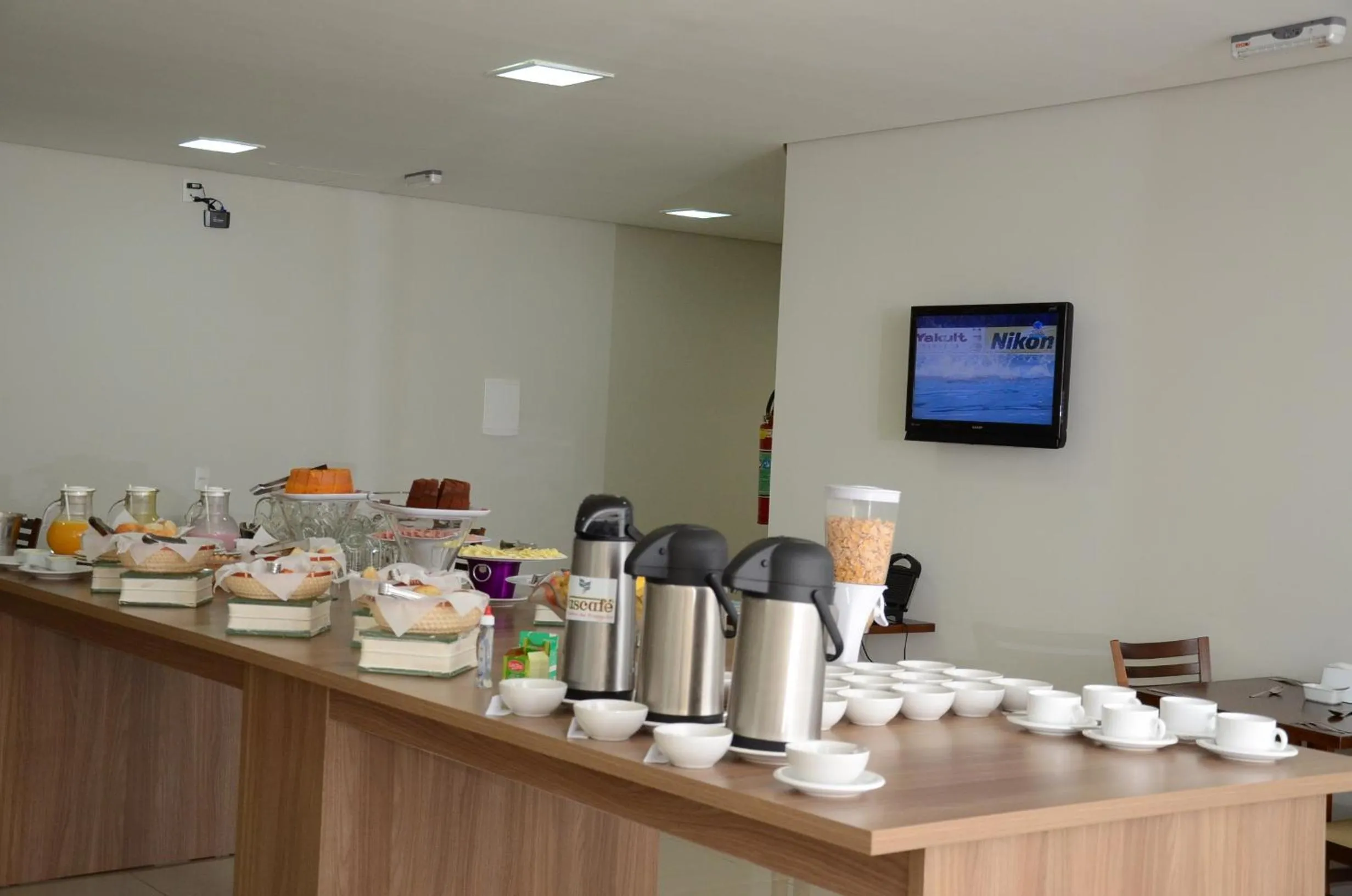 Buffet breakfast in Rota Hotéis