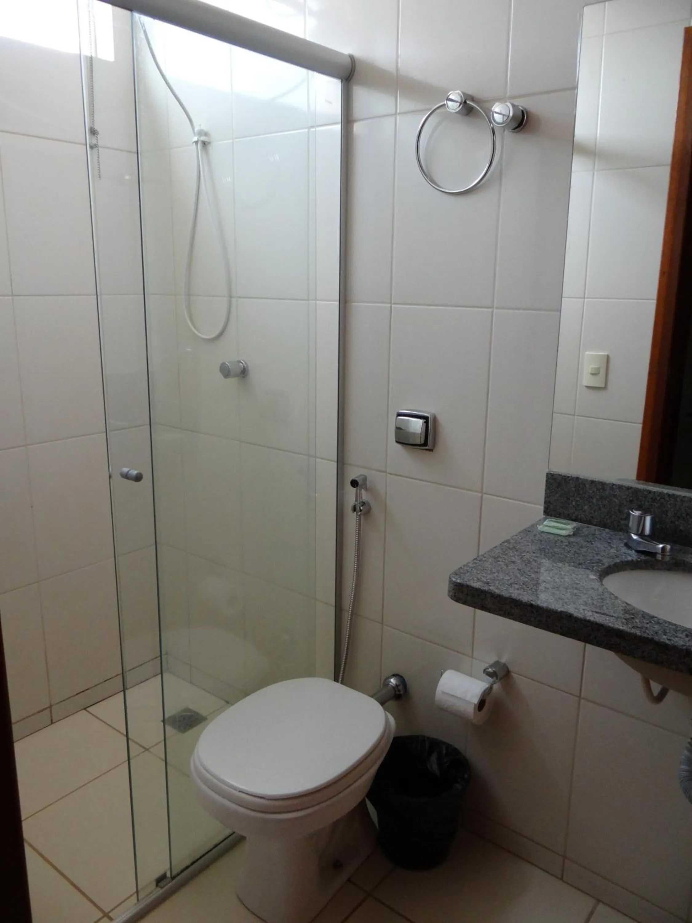 Bathroom in Rota Hotéis
