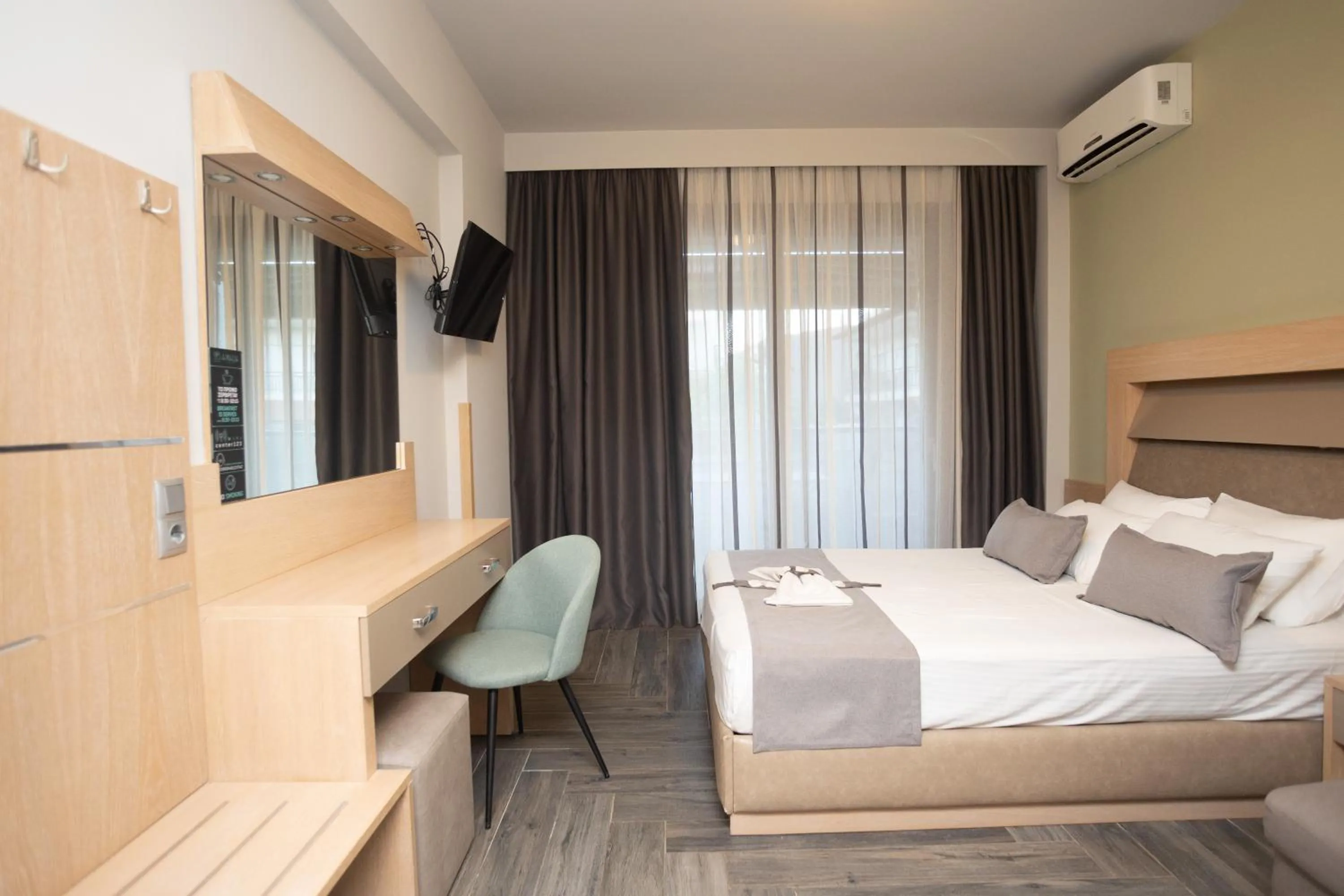 TV and multimedia, Bed in Amalia Center