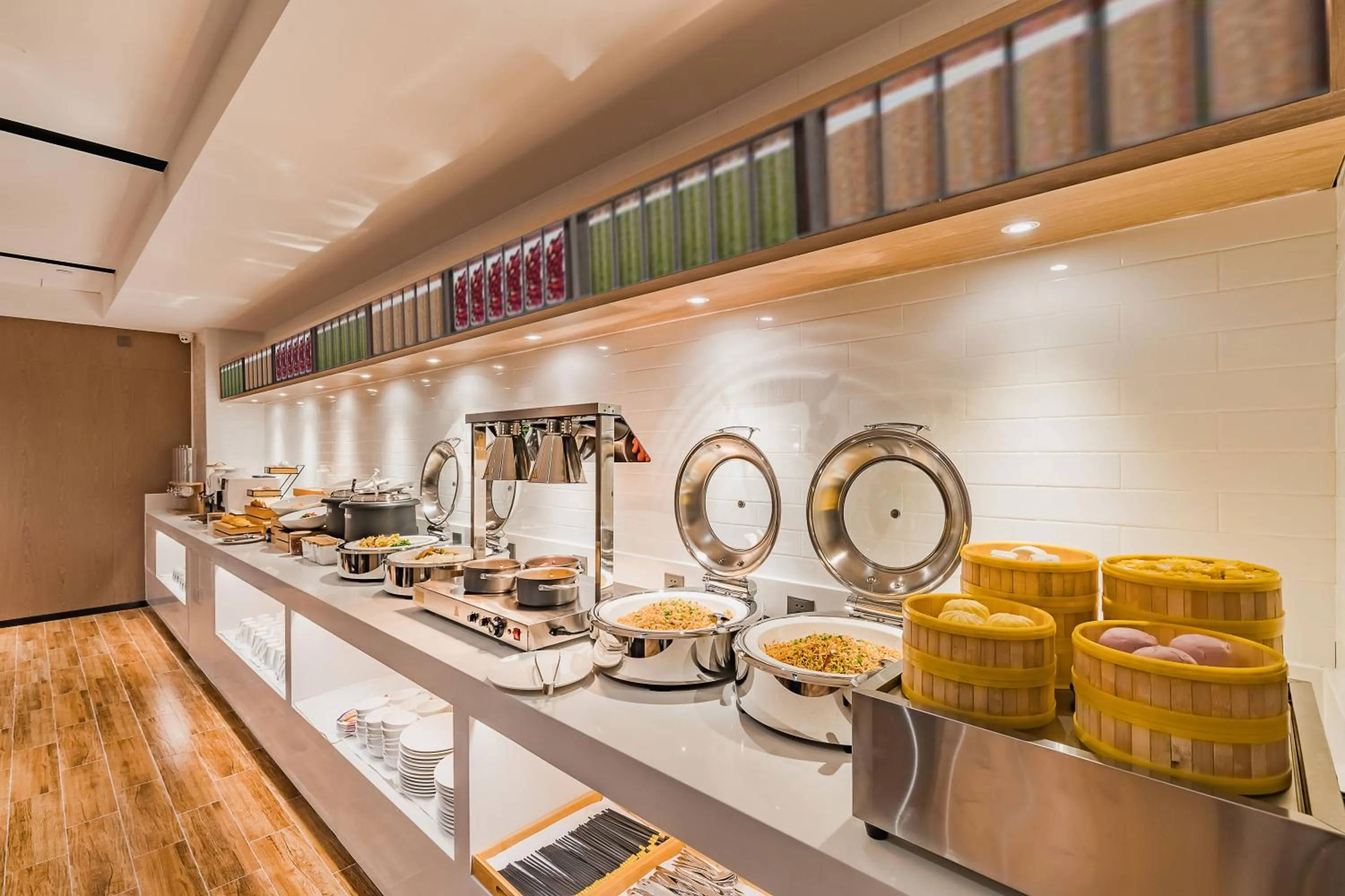 Food and drinks in Echarm Plus International Hotel Guangzhou South Railway Station Zhongcun Metro Station Branch