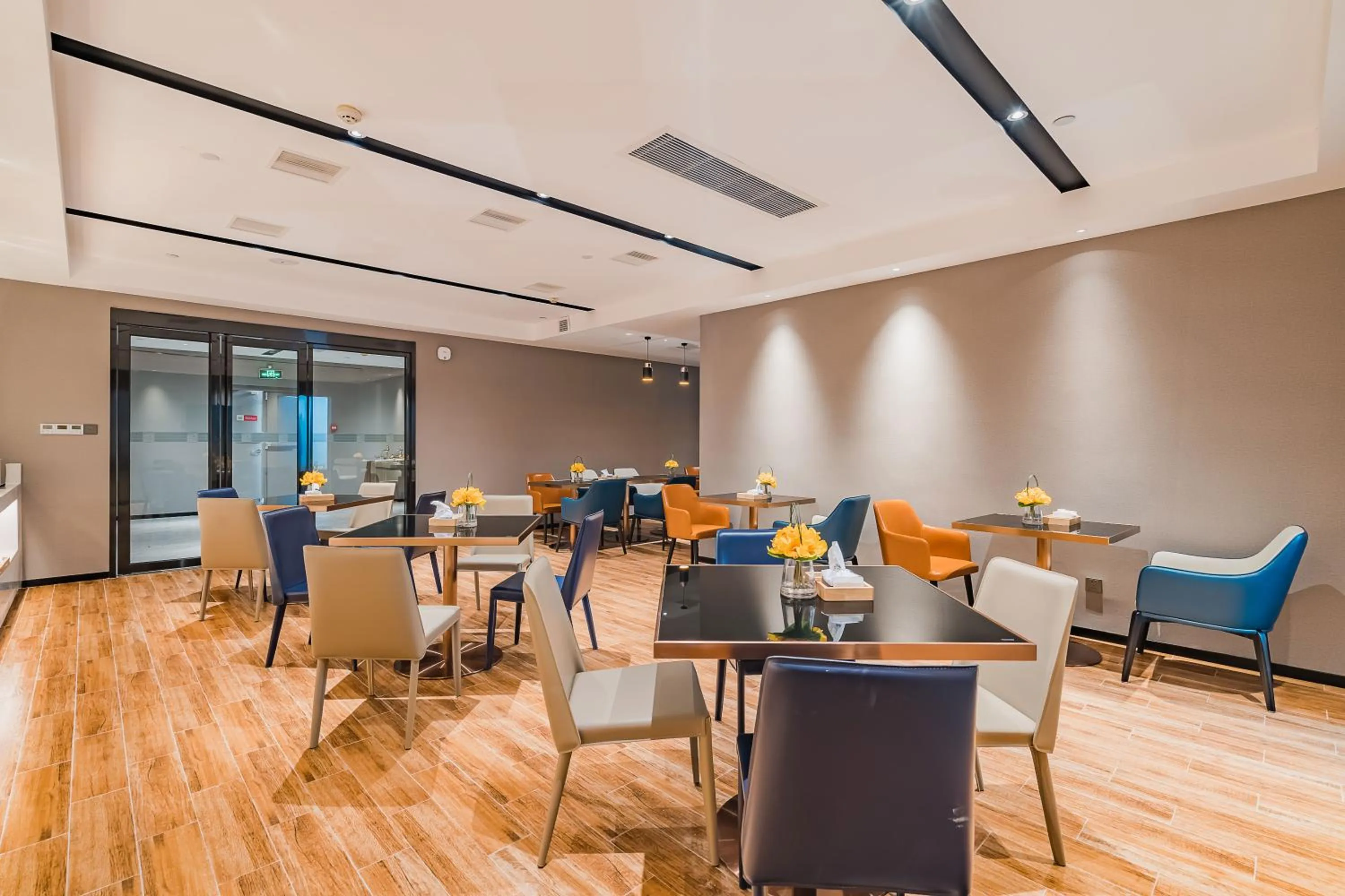 Restaurant/places to eat in Echarm Plus International Hotel Guangzhou South Railway Station Zhongcun Metro Station Branch