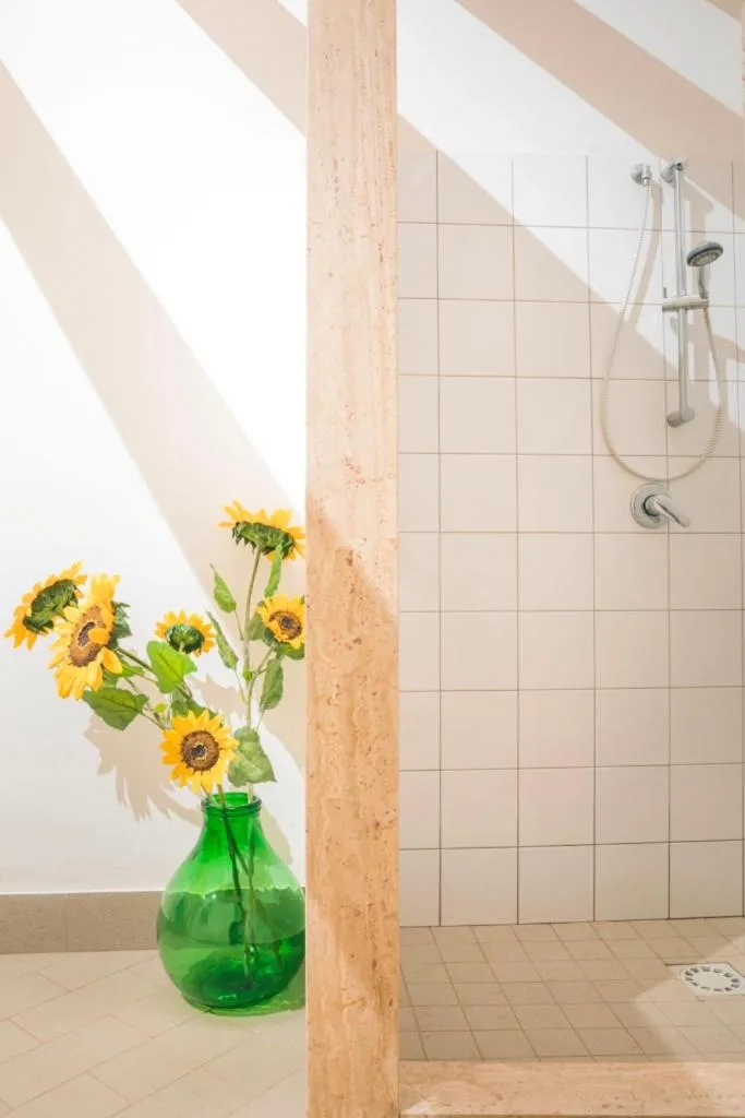 Property building in Casa Dorotea