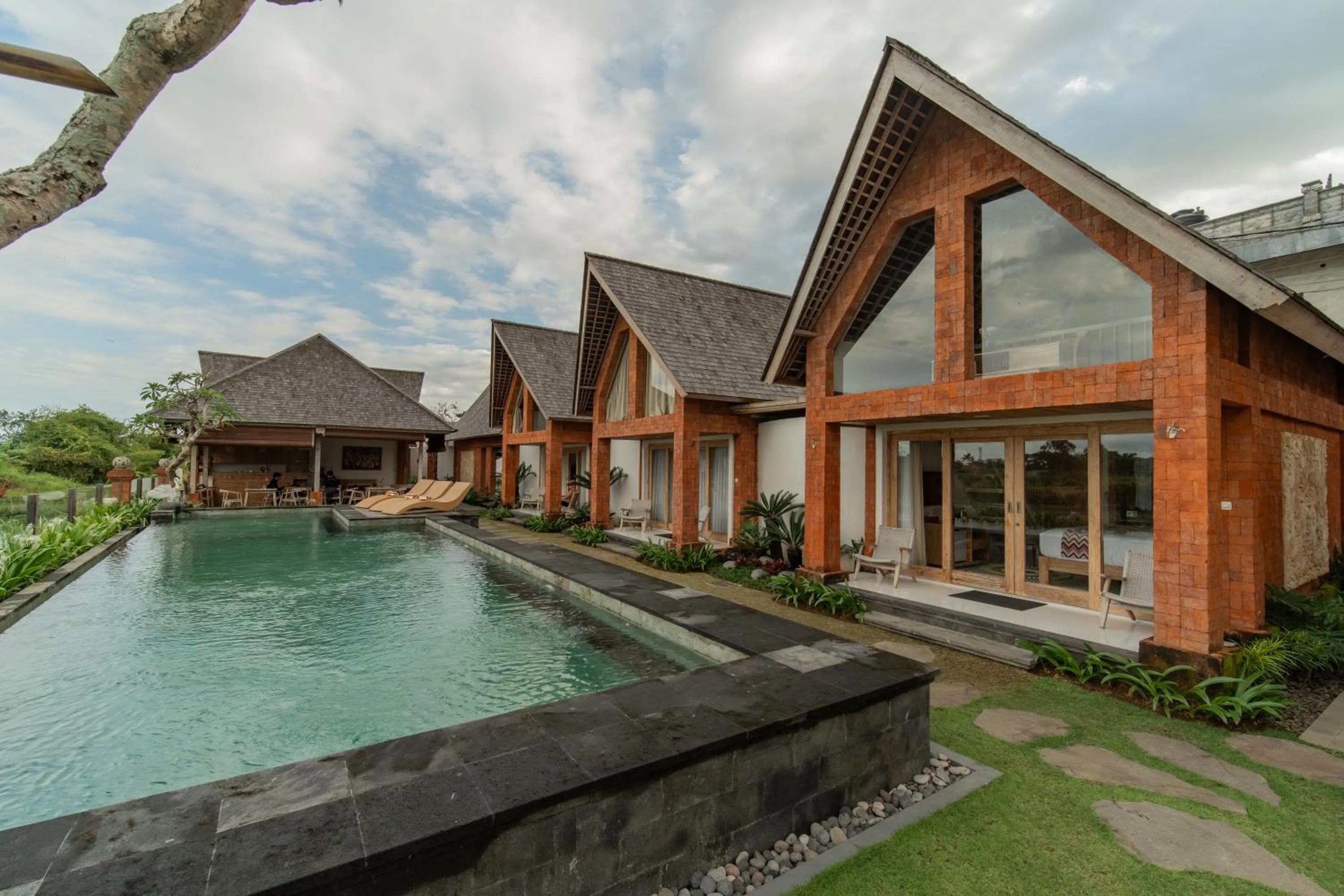 Swimming pool in Dewi Sri Villa Ubud by Mahaputra
