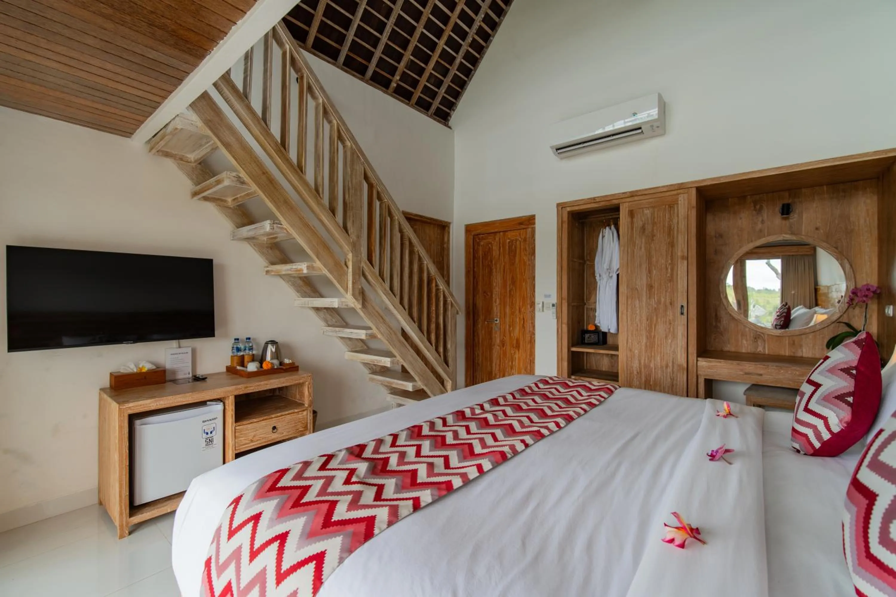Coffee/tea facilities, Bed in Dewi Sri Villa Ubud by Mahaputra