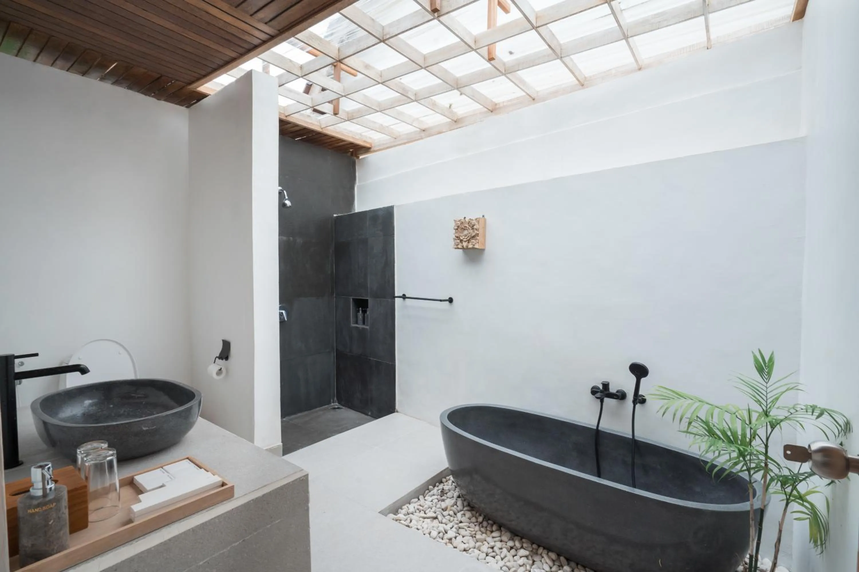 Shower in Dewi Sri Villa Ubud by Mahaputra