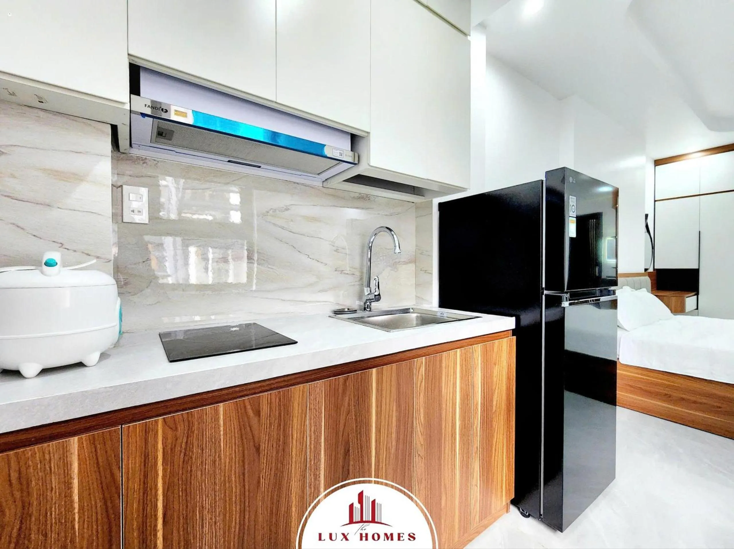 Kitchen or kitchenette, Bed in The LuxHomes Apartment ᵀᴹ I 231 Văn Cao
