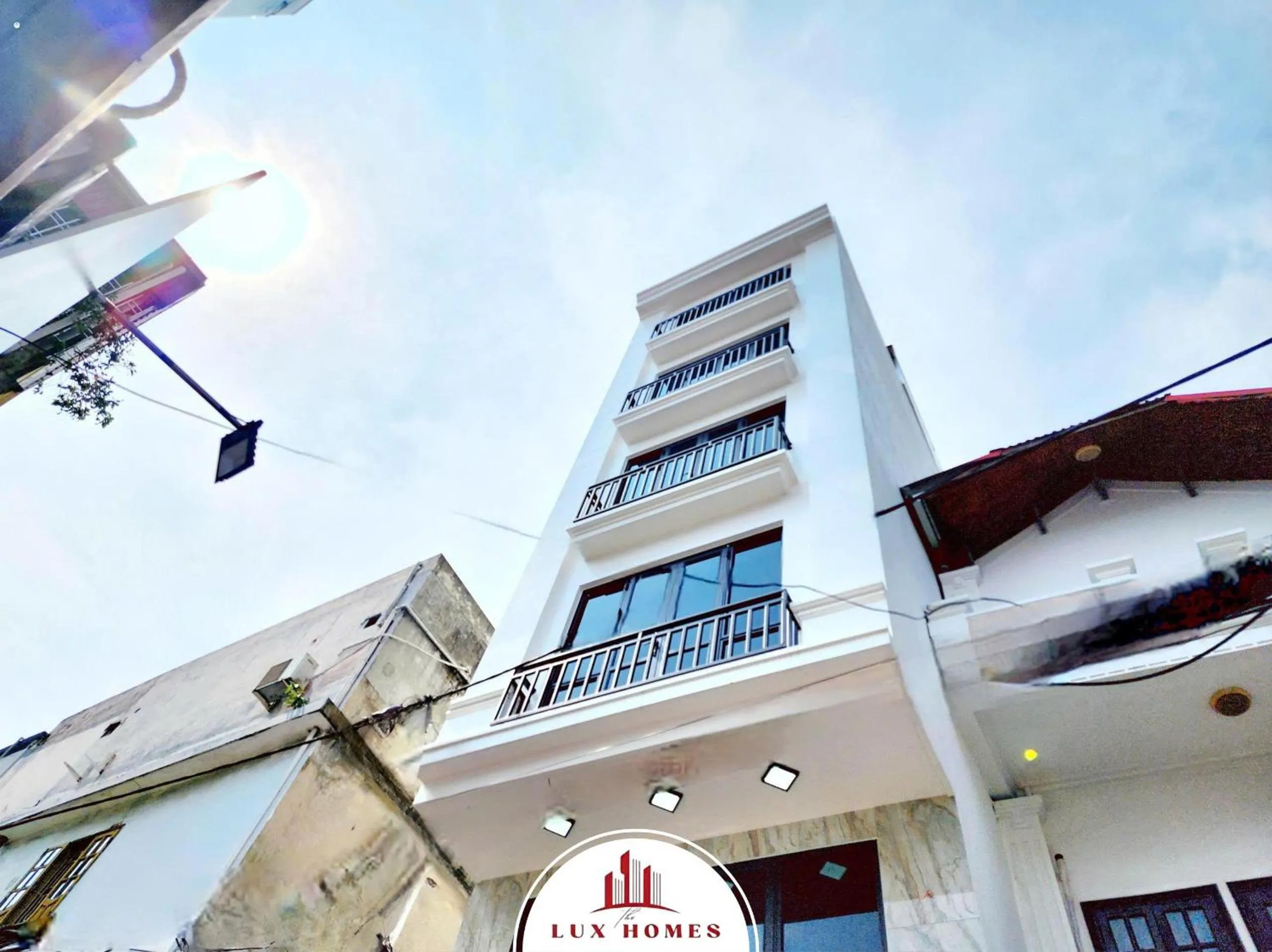 Property building in The LuxHomes Apartment ᵀᴹ I 231 Văn Cao