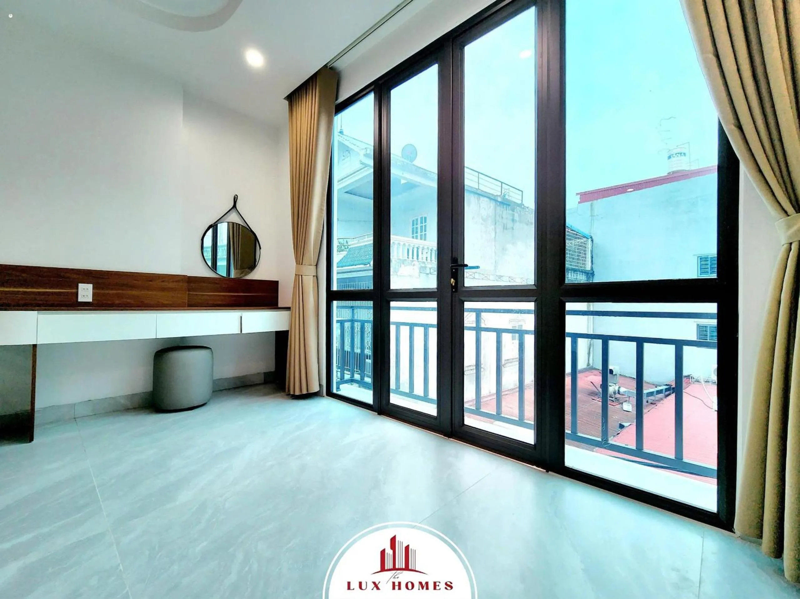 Bed in The LuxHomes Apartment ᵀᴹ I 231 Văn Cao