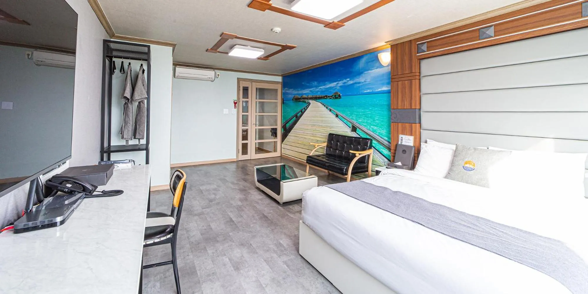 Bed in Sokcho Ritz Hotel