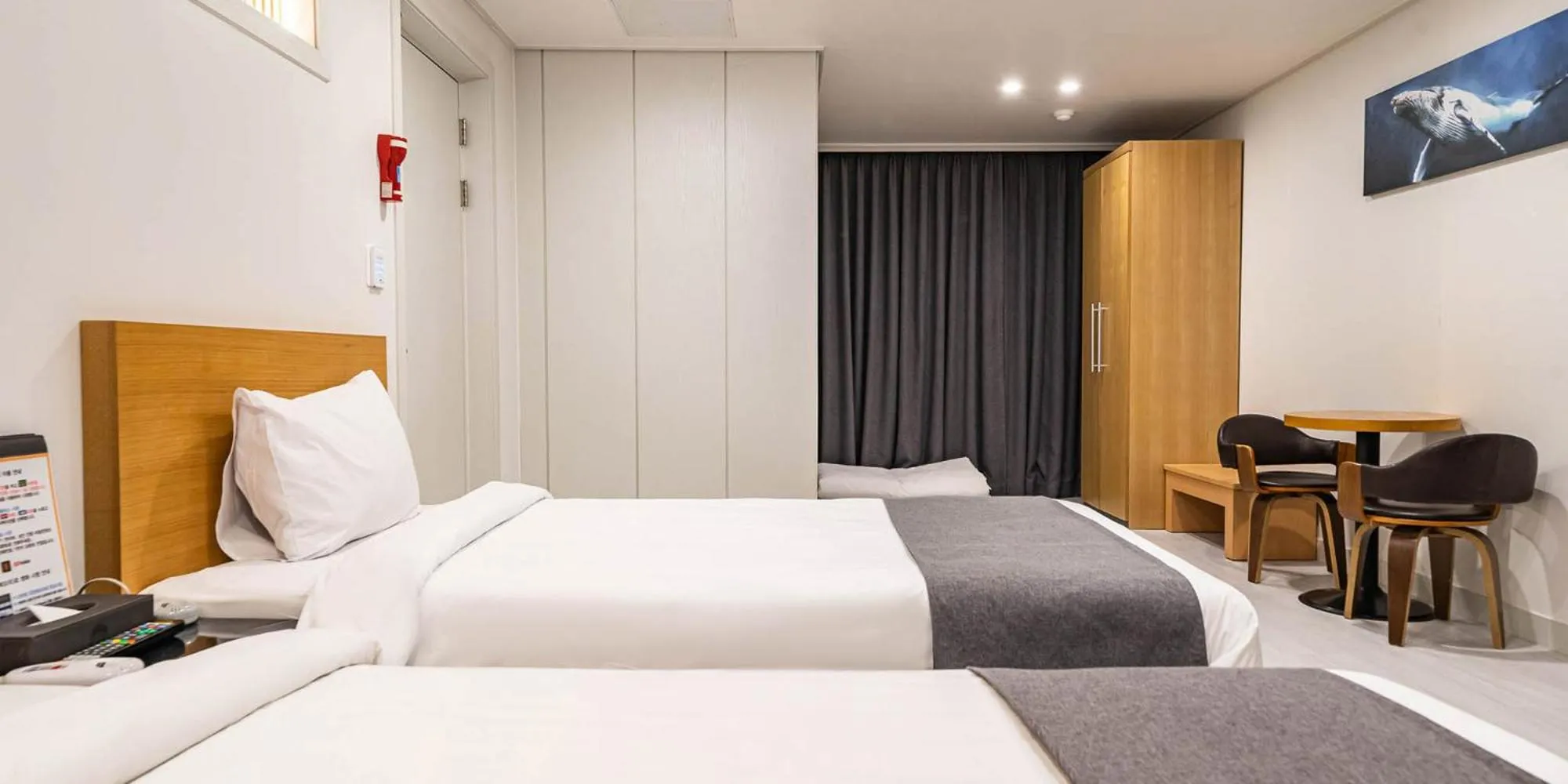 Bed in Sokcho Ritz Hotel