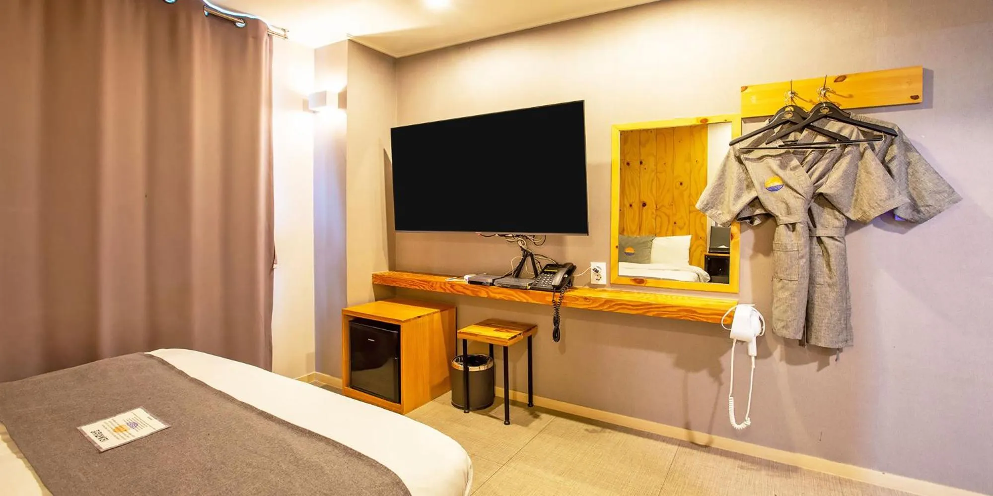 Bed in Sokcho Ritz Hotel