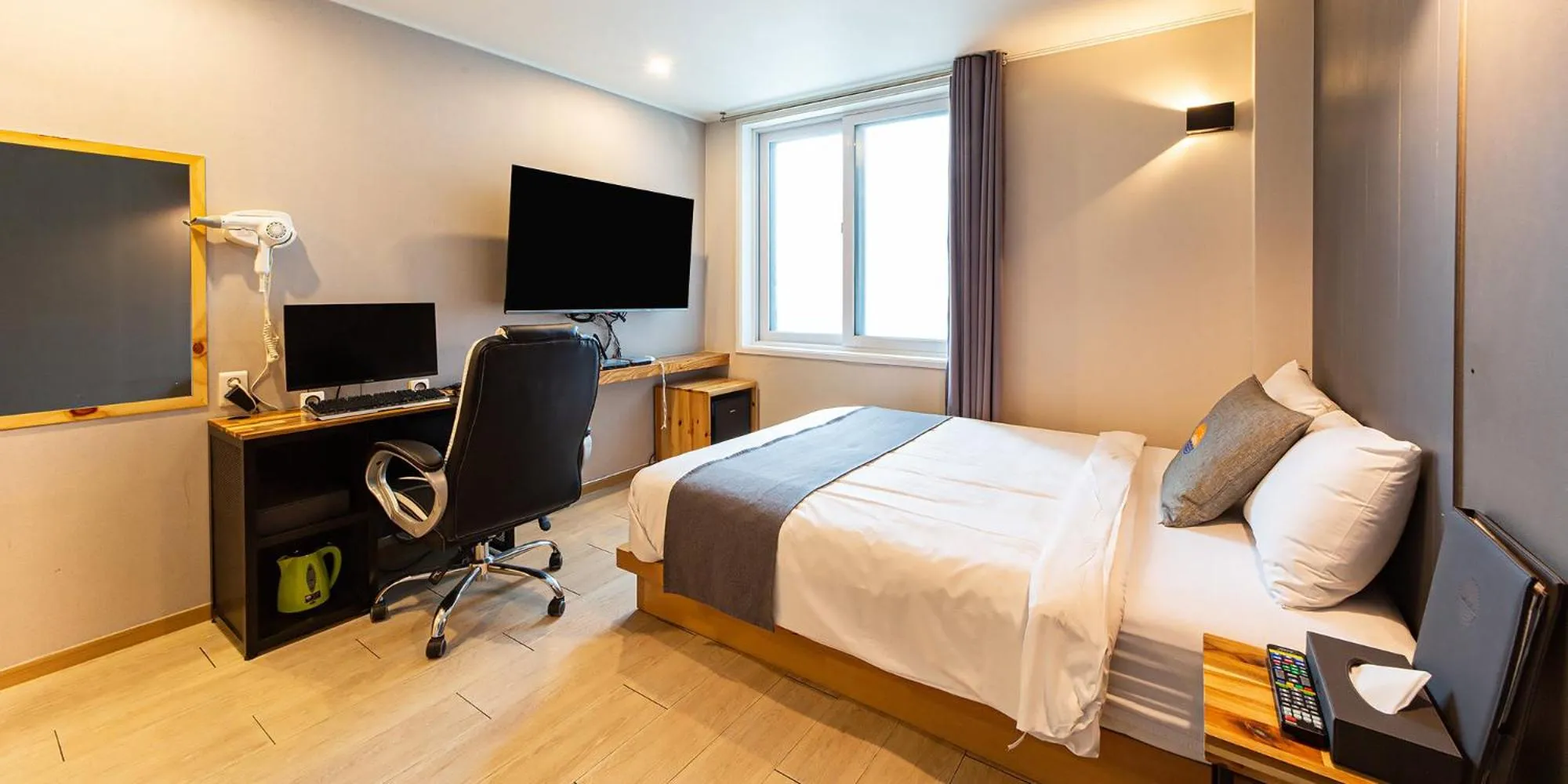 Bed in Sokcho Ritz Hotel