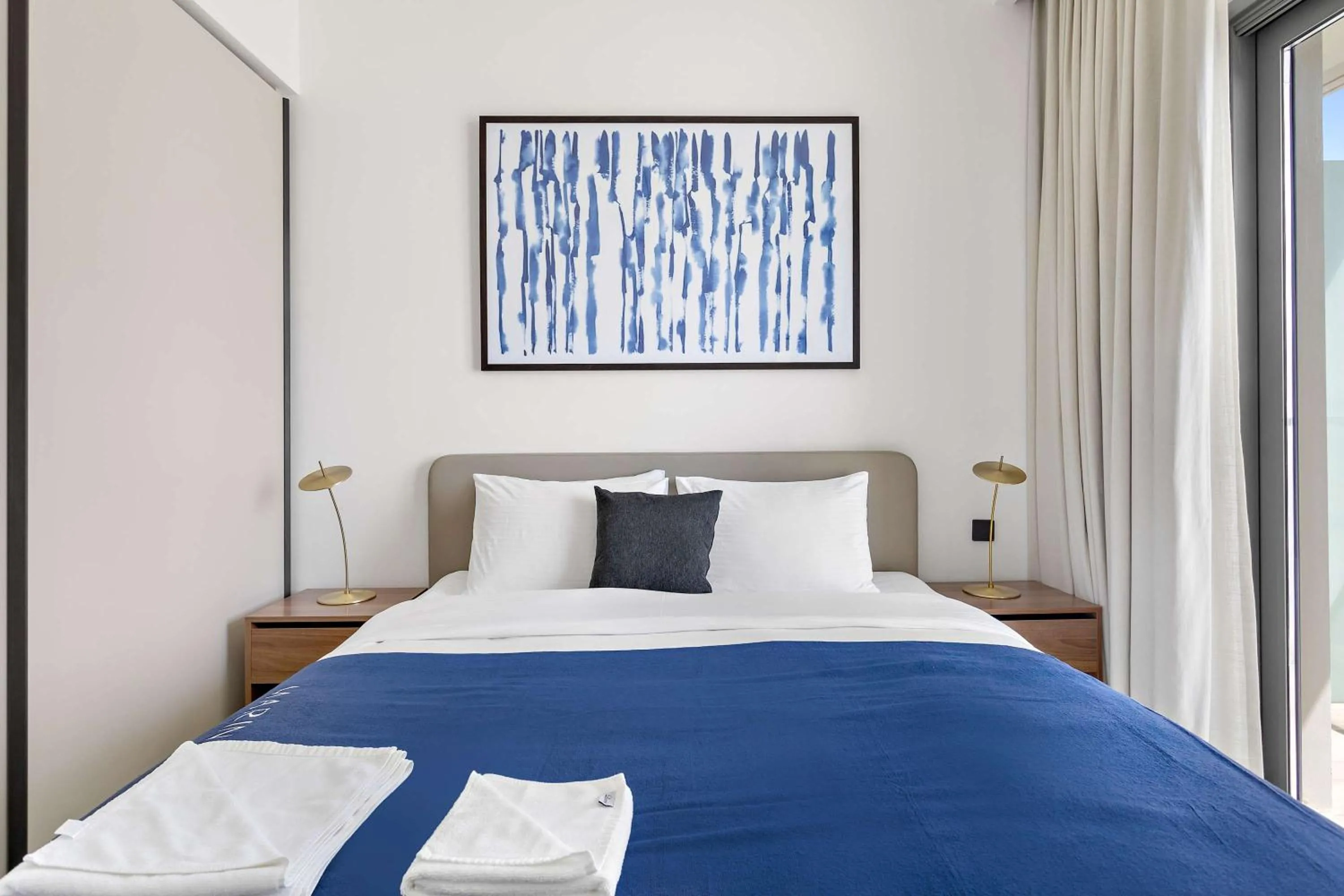 Bedroom, Bed in Silkhaus Vacation Homes 1BDR with Beach Access in Marina Vista