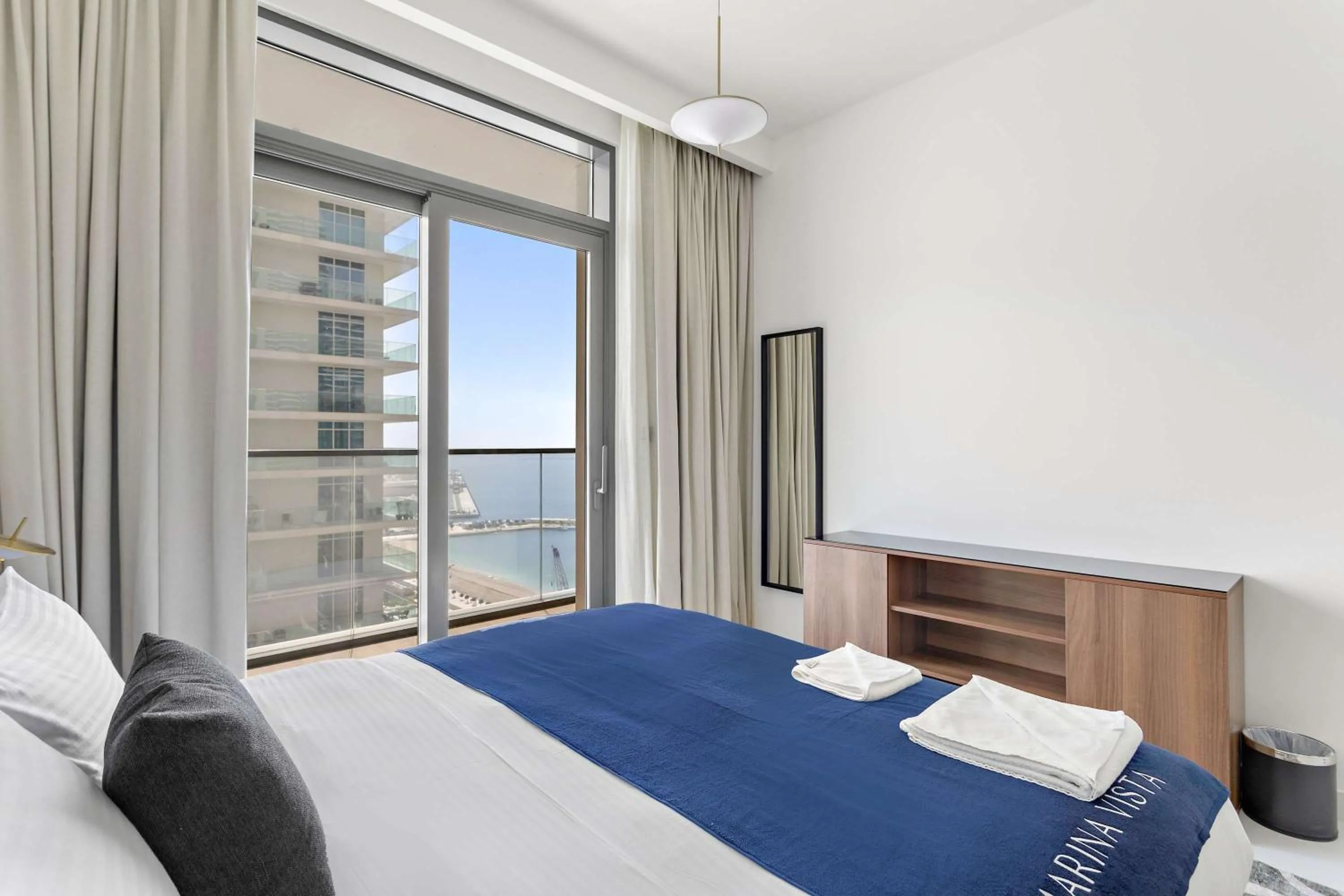 Bedroom, Bed in Silkhaus Vacation Homes 1BDR with Beach Access in Marina Vista