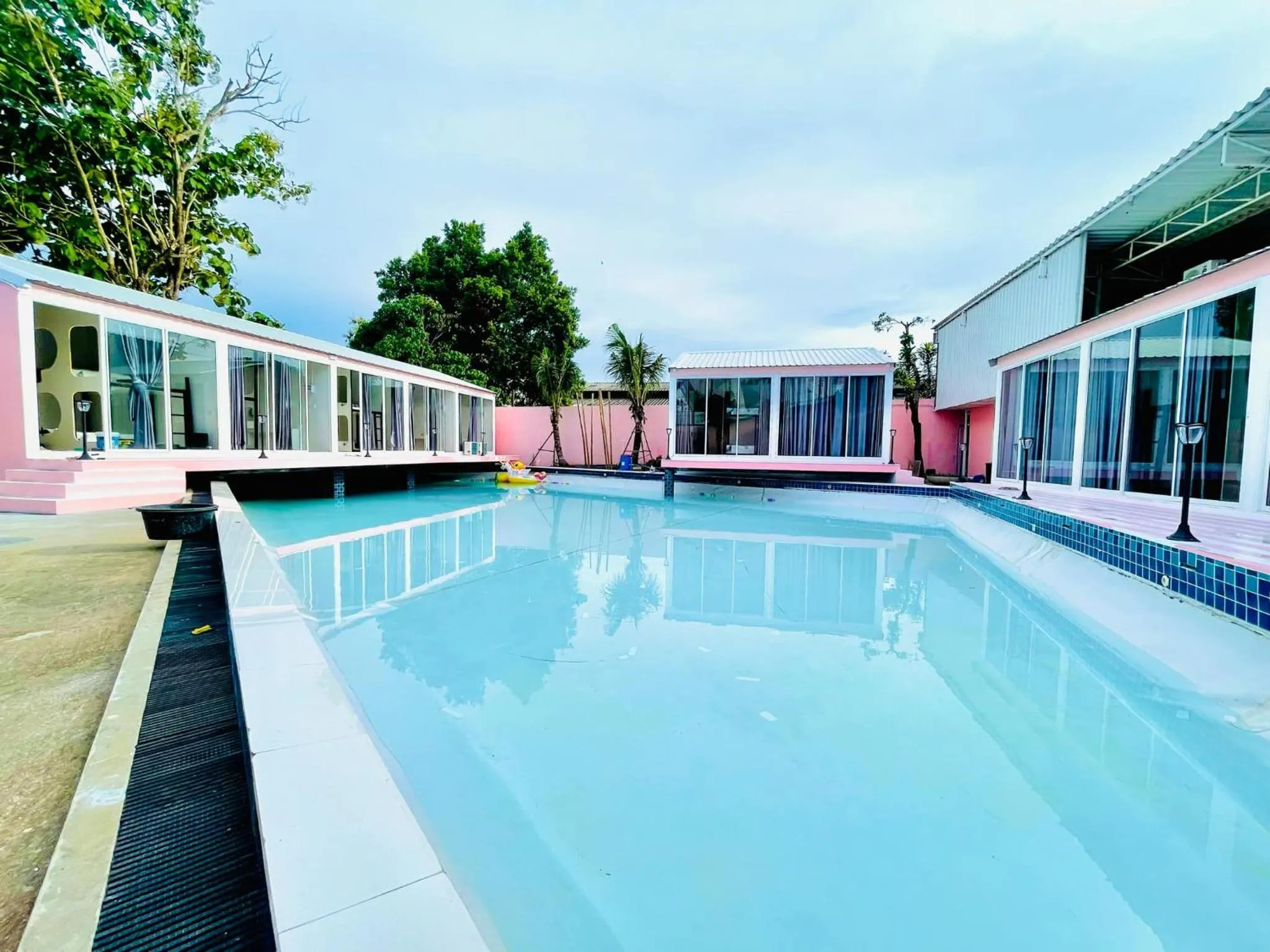 Pool view in Lamoon Villa