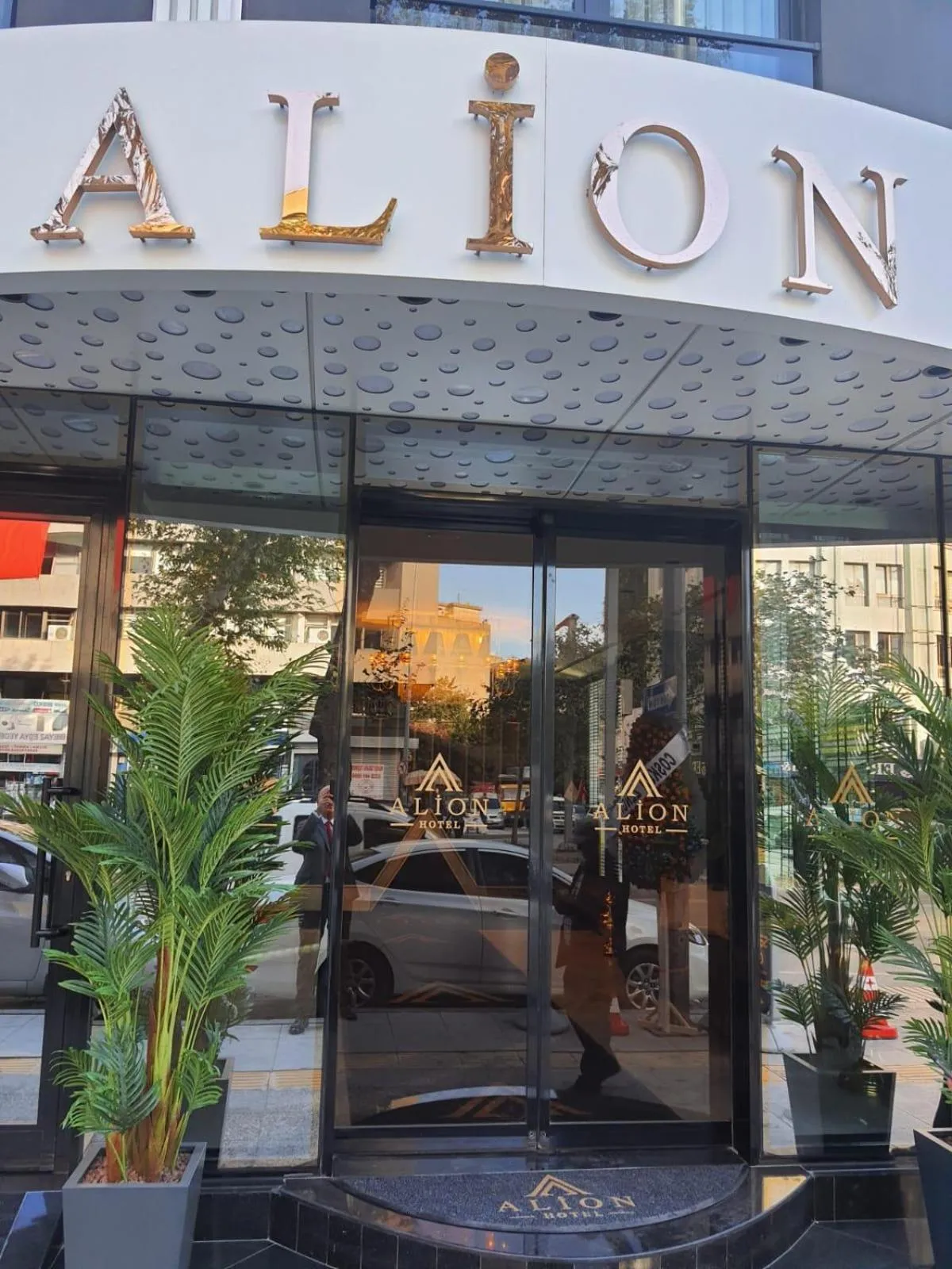 Alion Hotel