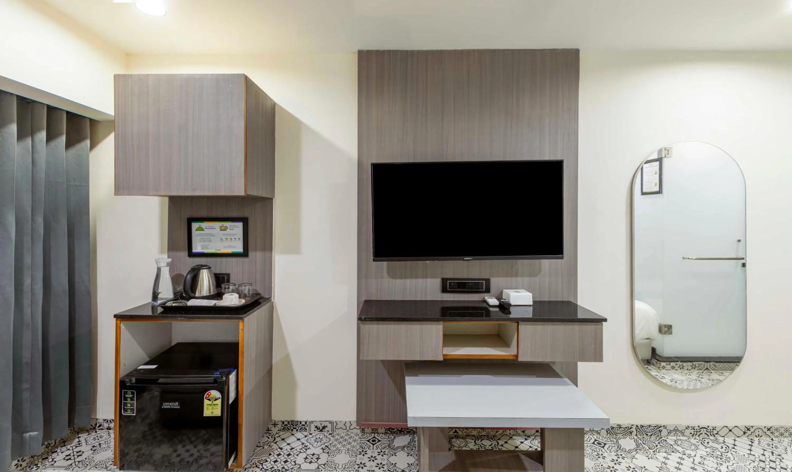 Bedroom in Treebo KBC