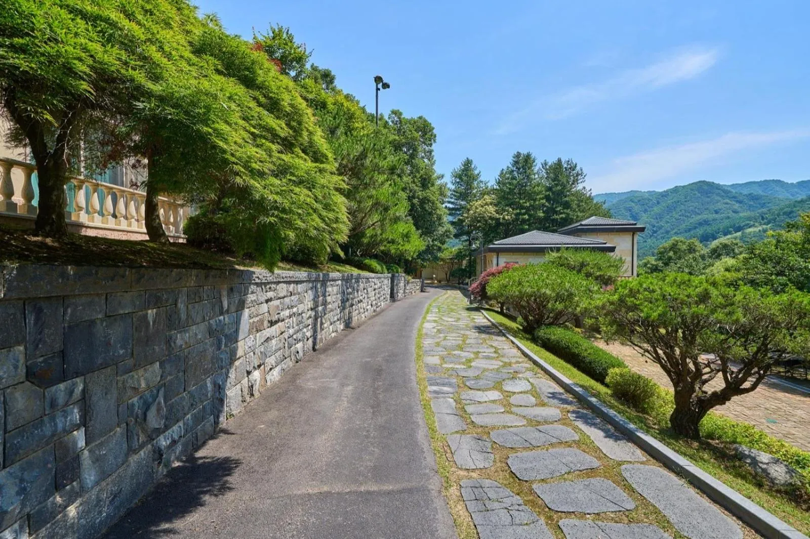 Crystal Valley CC Golden Village