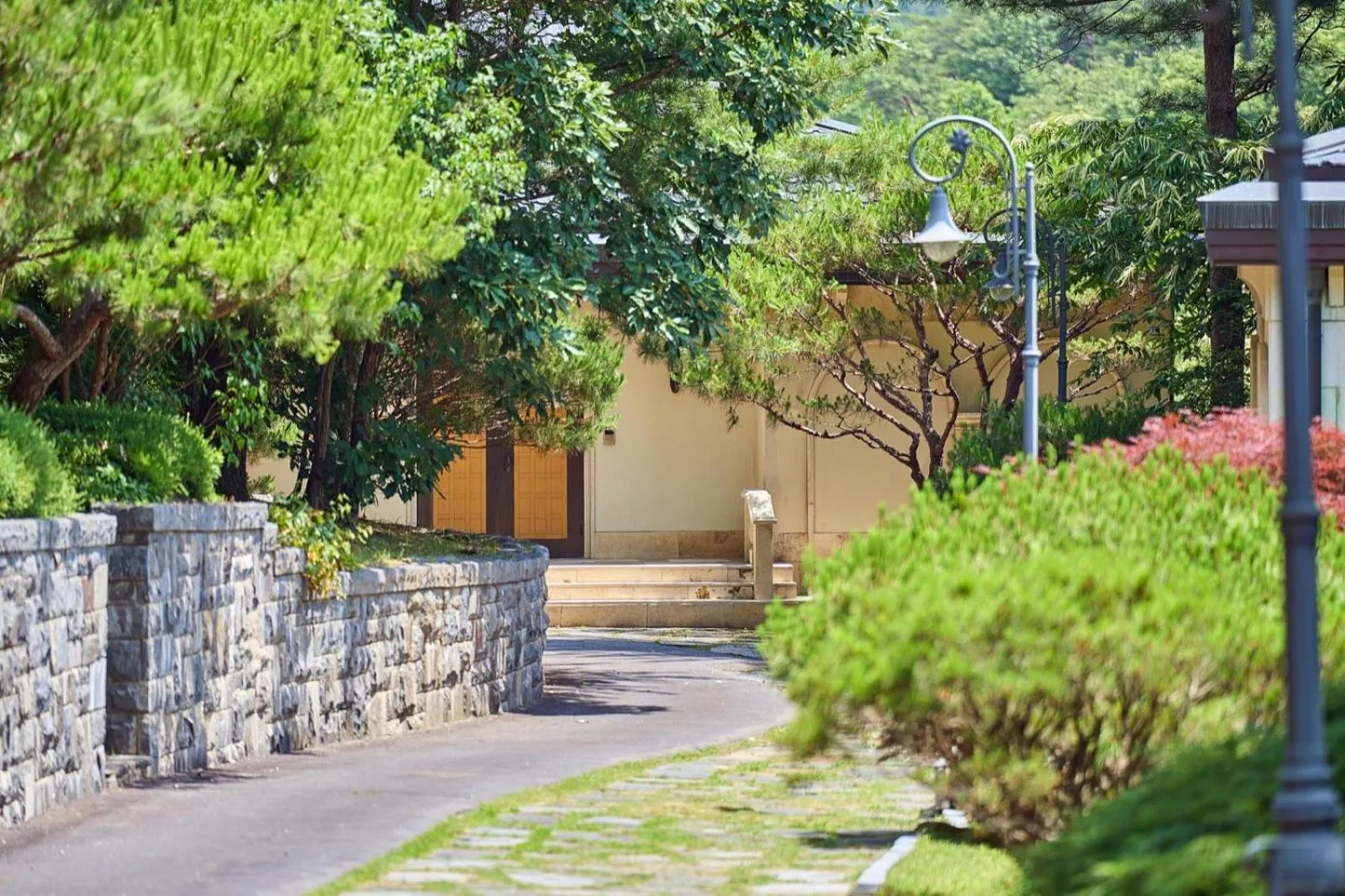 Crystal Valley CC Golden Village