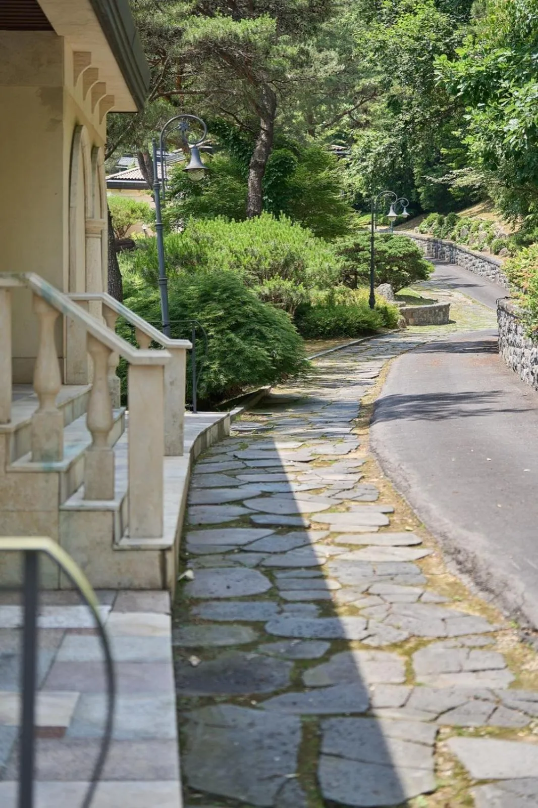 Crystal Valley CC Golden Village