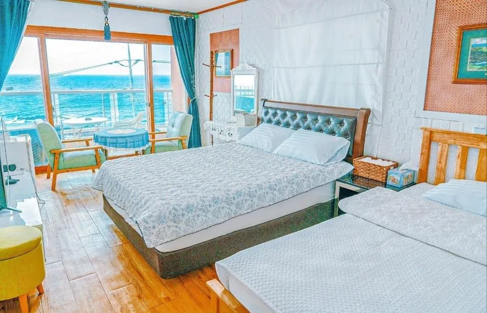 Bed in Jeju Yongdam House