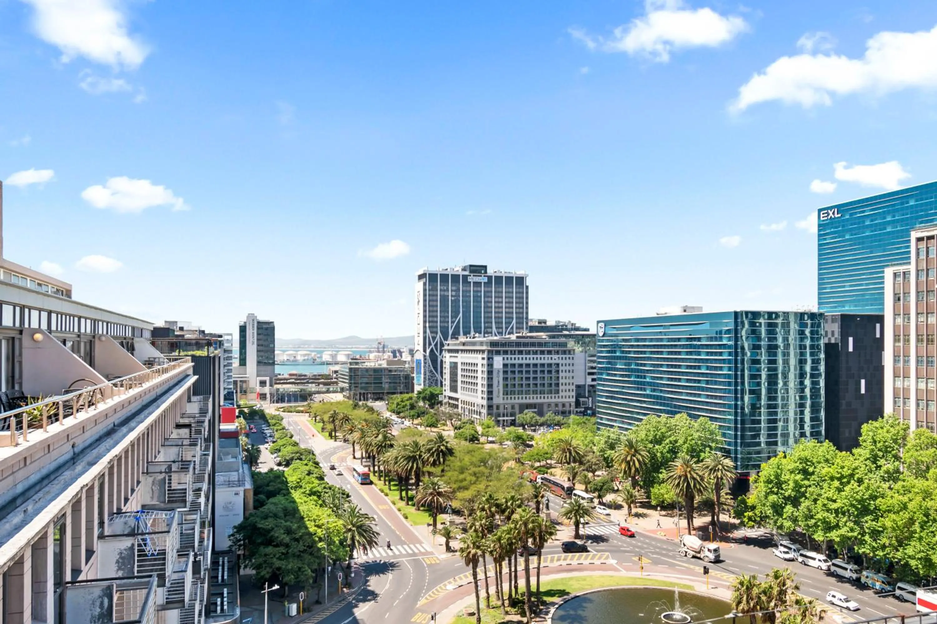 City view in HAVN Aparthotel by Totalstay