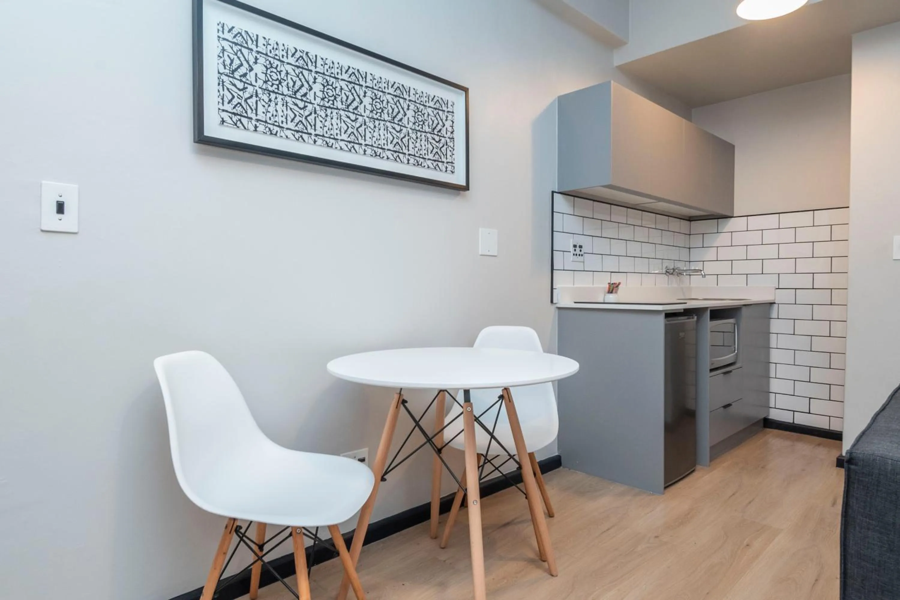 Dining area in HAVN Aparthotel by Totalstay