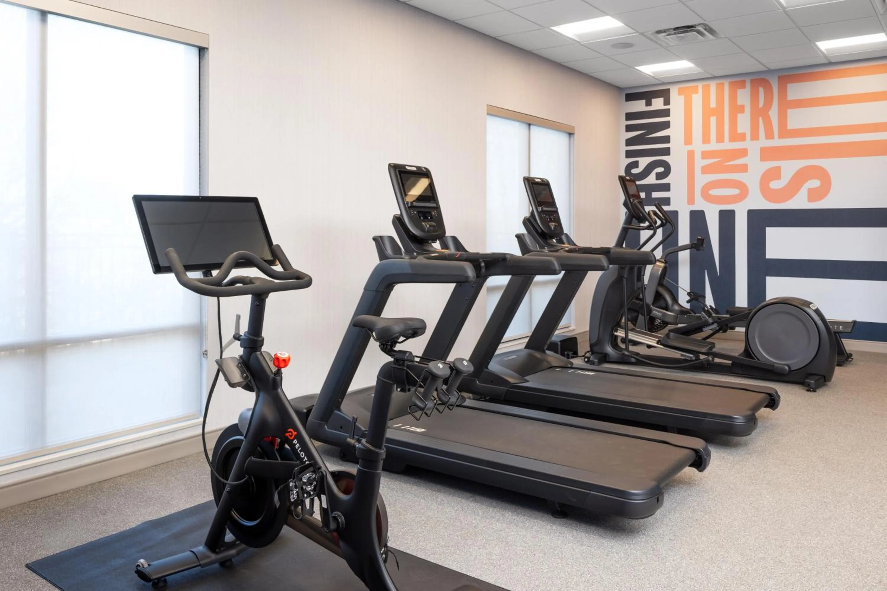 Fitness centre/facilities in Hampton Inn & Suites Cottonwood, Az