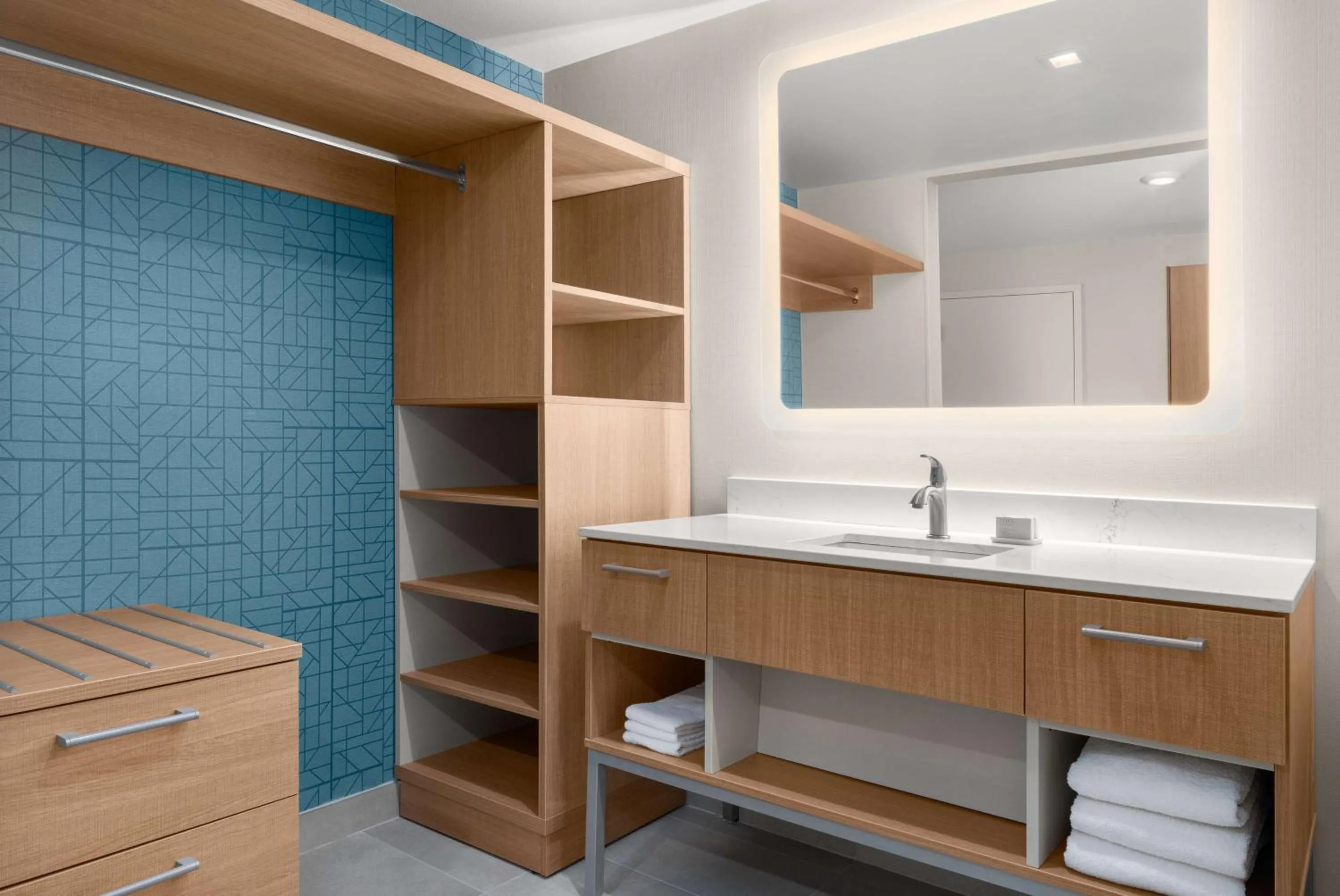 Bathroom in Homewood Suites By Hilton North Las Vegas Speedway