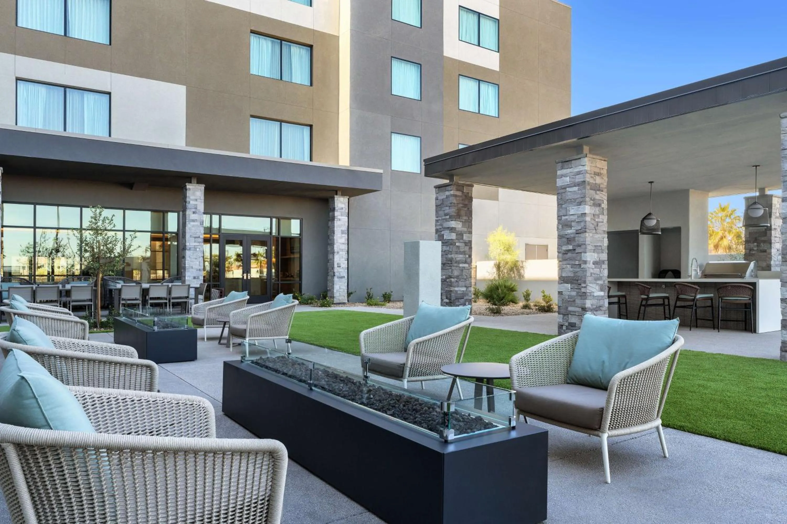 Patio in Homewood Suites By Hilton North Las Vegas Speedway