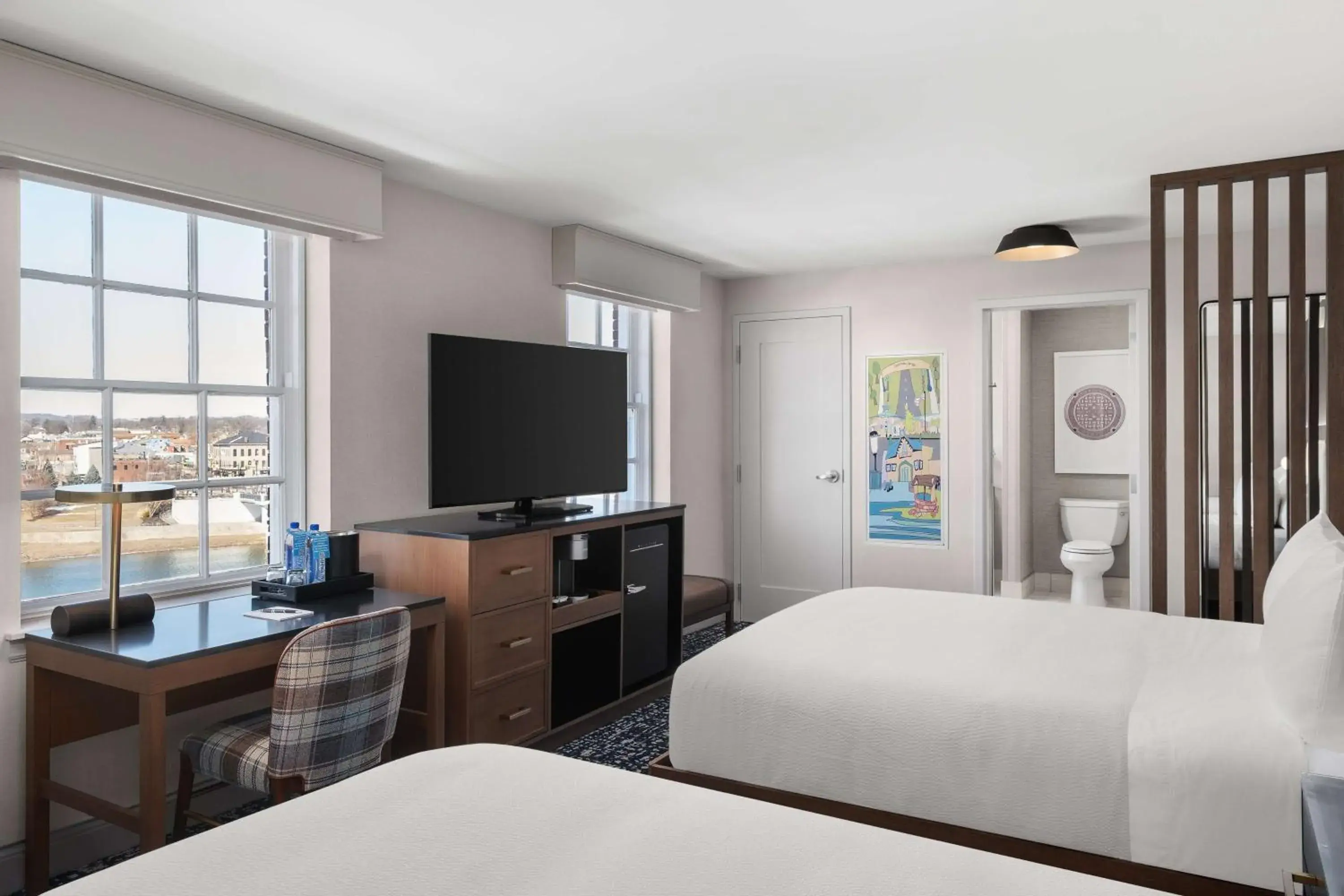 Bed in The Well House Hamilton, Tapestry Collection By Hilton Bed in The Well House Hamilton, Tapestry Collection By Hilton