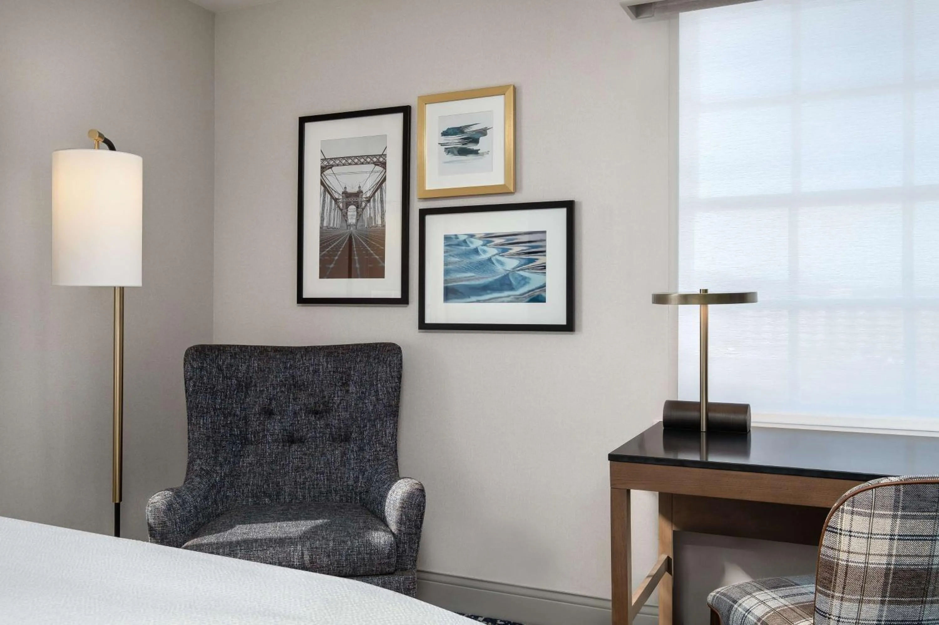 Bedroom, Bed in The Well House Hamilton, Tapestry Collection By Hilton