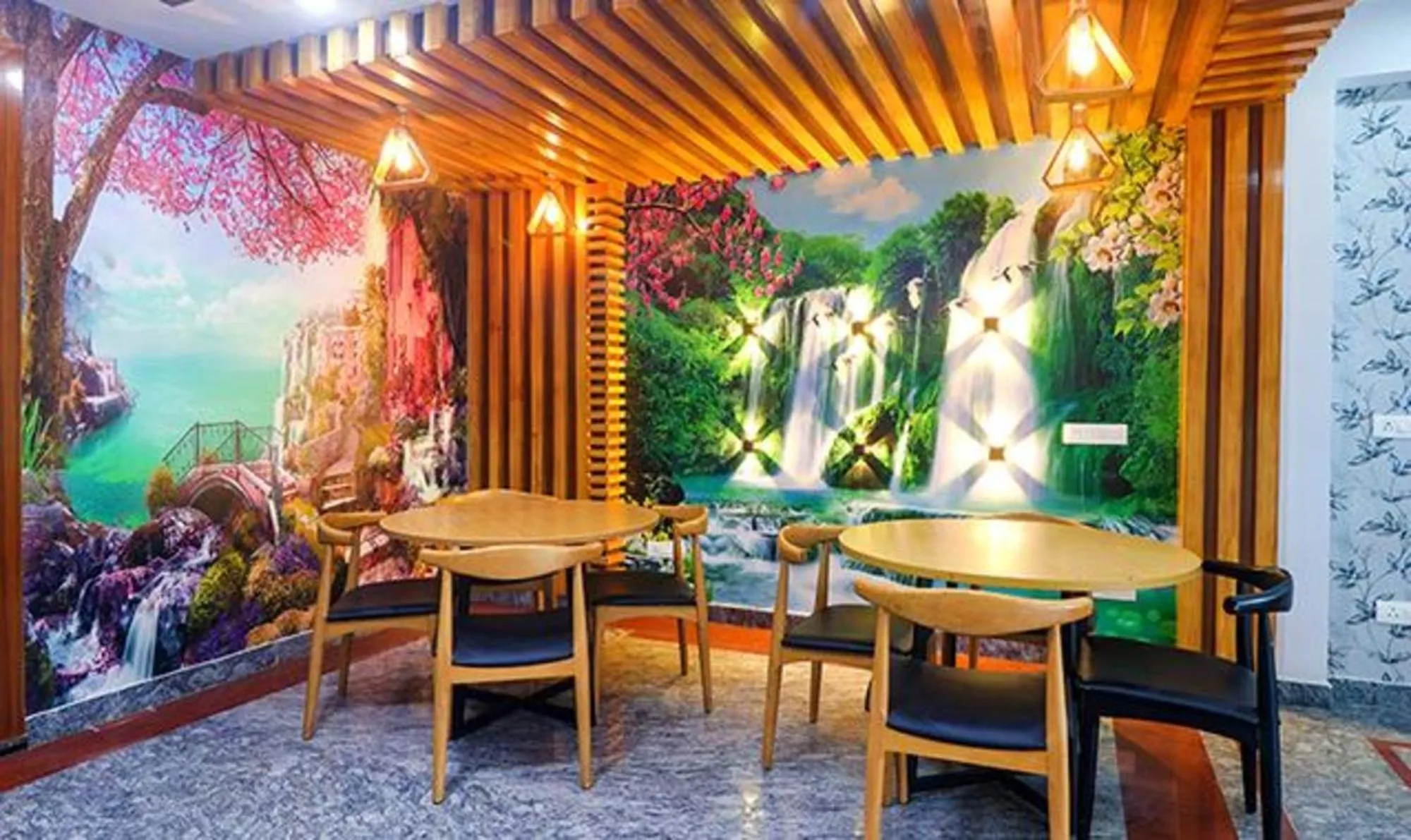 Restaurant/places to eat in FabHotel Star Corporate Suite Near Medanta-The Medicity & Park Hospital, Gurugram