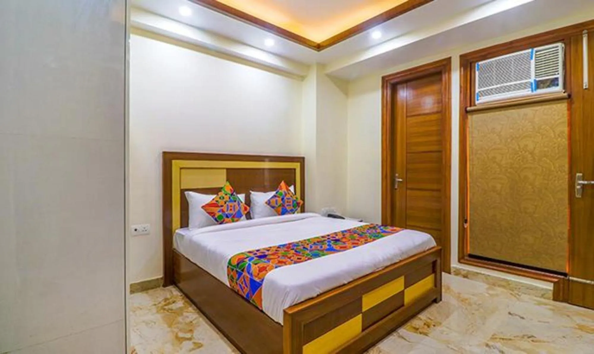 Bed in FabHotel Star Corporate Suite Near Medanta-The Medicity & Park Hospital, Gurugram