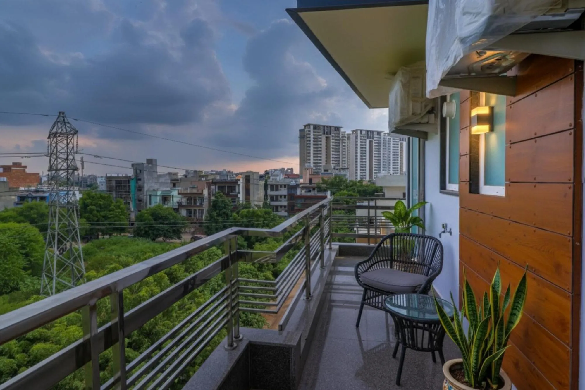 Balcony/Terrace in FabHotel Star Corporate Suite Near Medanta-The Medicity & Park Hospital, Gurugram