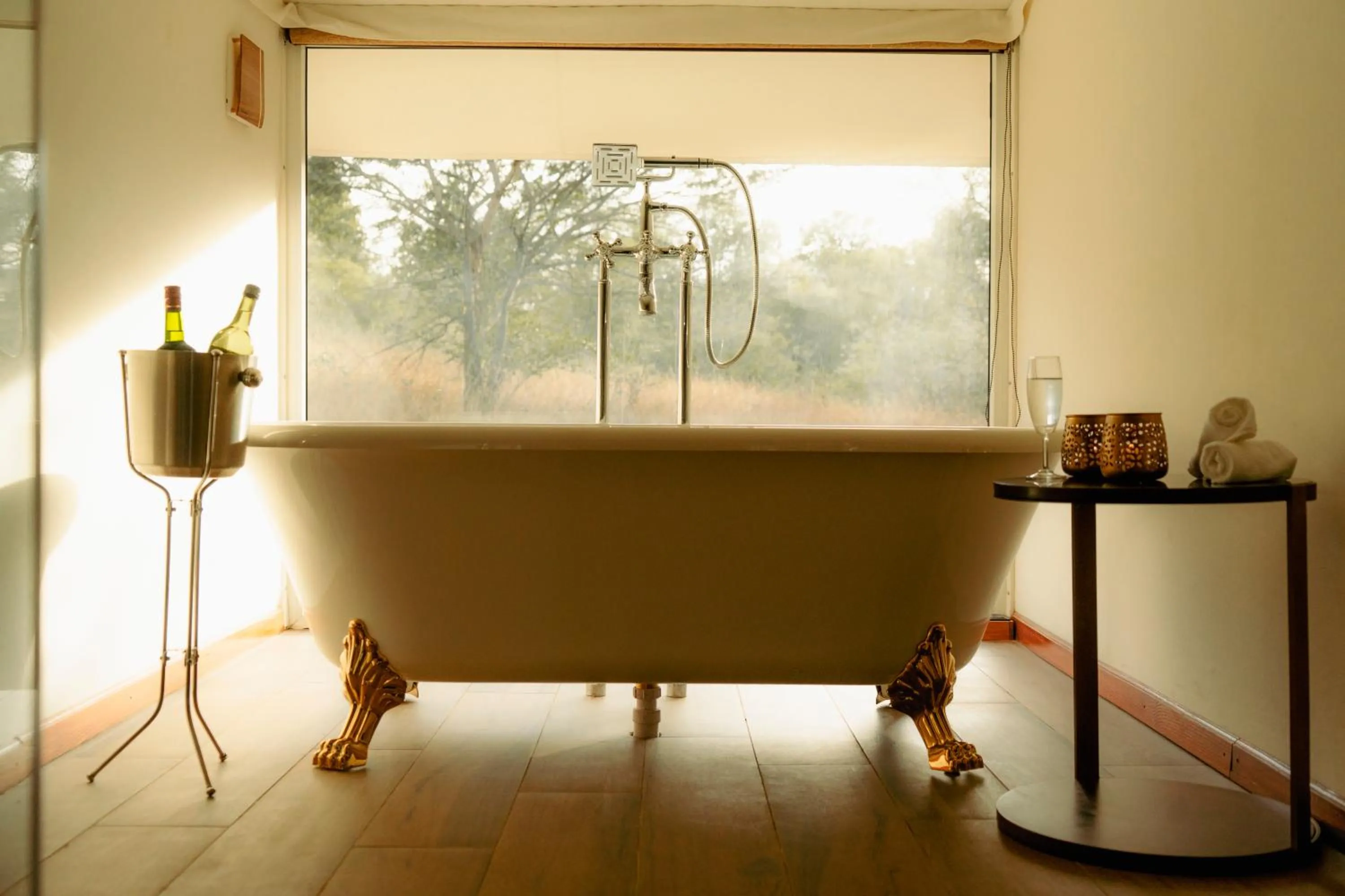 Bathroom in Tree of Life Ramvilas, Bandhavgarh