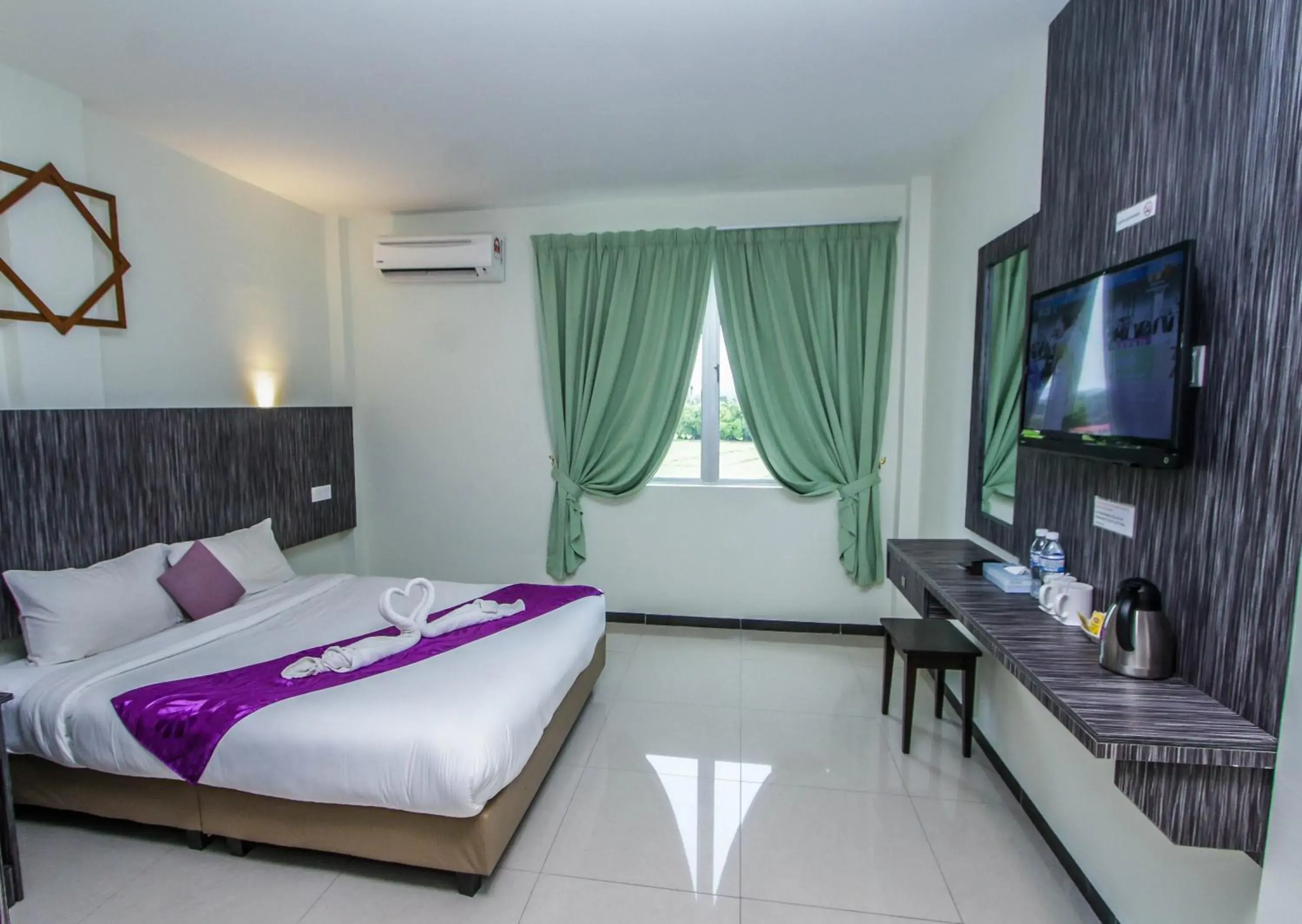 TV and multimedia, Bed in Salsa Resort Langkawi By Casa Loma TV and multimedia, Bed in Salsa Resort Langkawi By Casa Loma